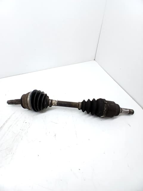 Transmision delantera izquierda FIAT LINEA (110)
