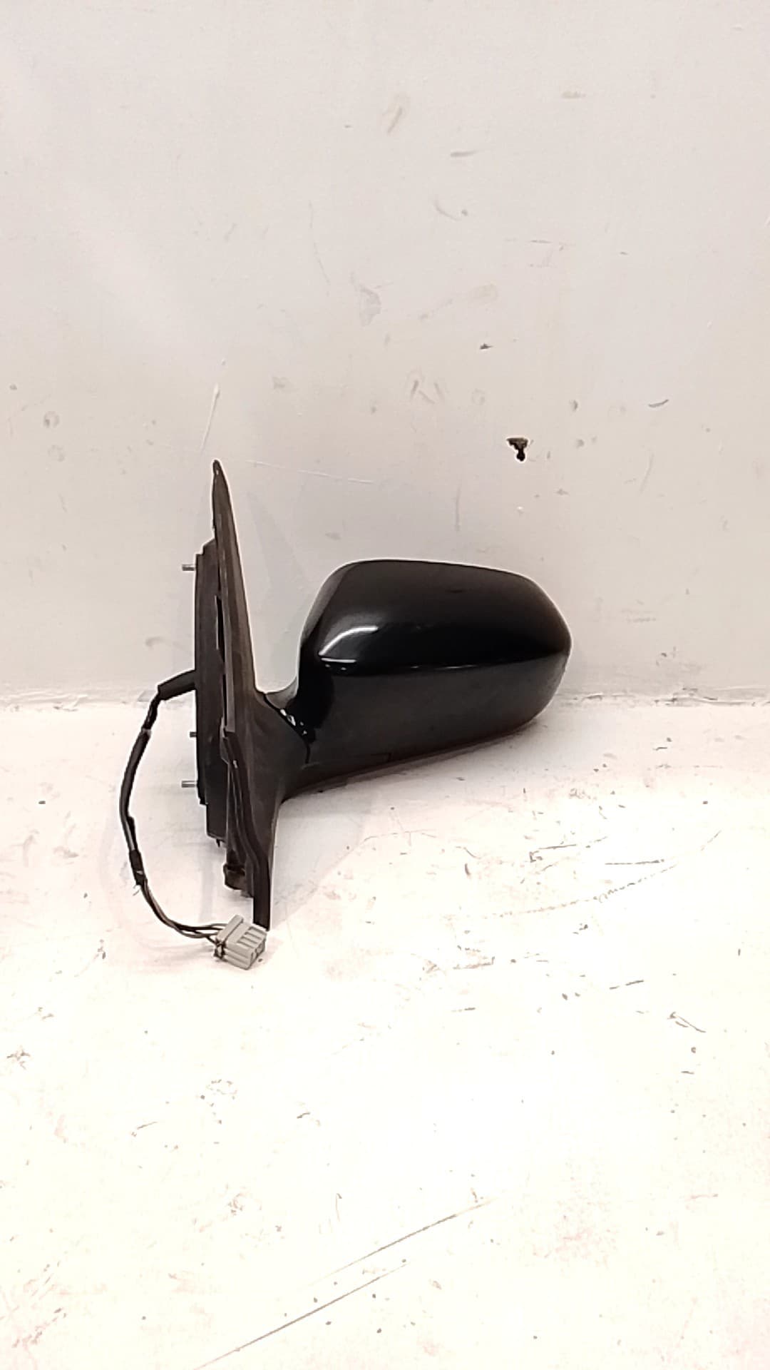 Retrovisor izquierdo HONDA CIVIC VII HATCHBACK (EU, EP, EV)