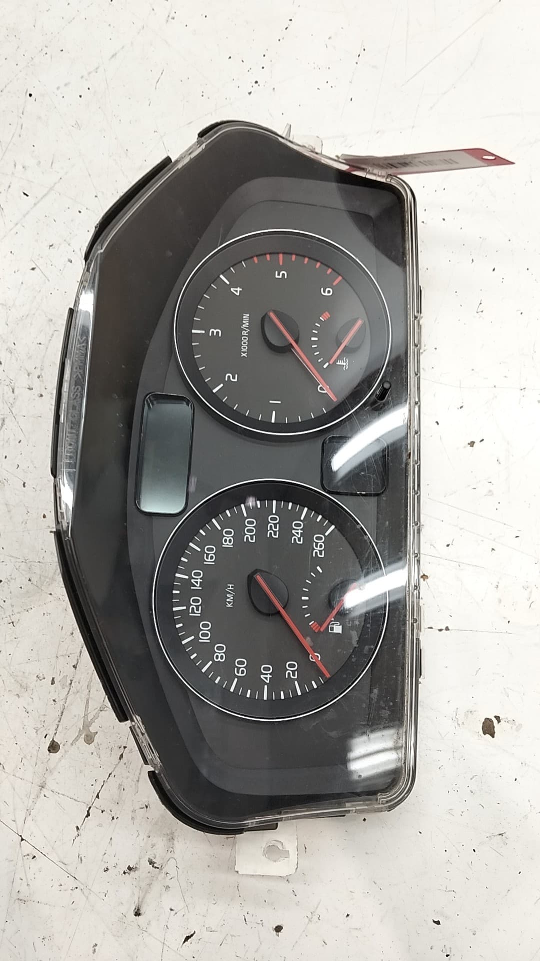 Cuadro instrumentos VOLVO C30 5