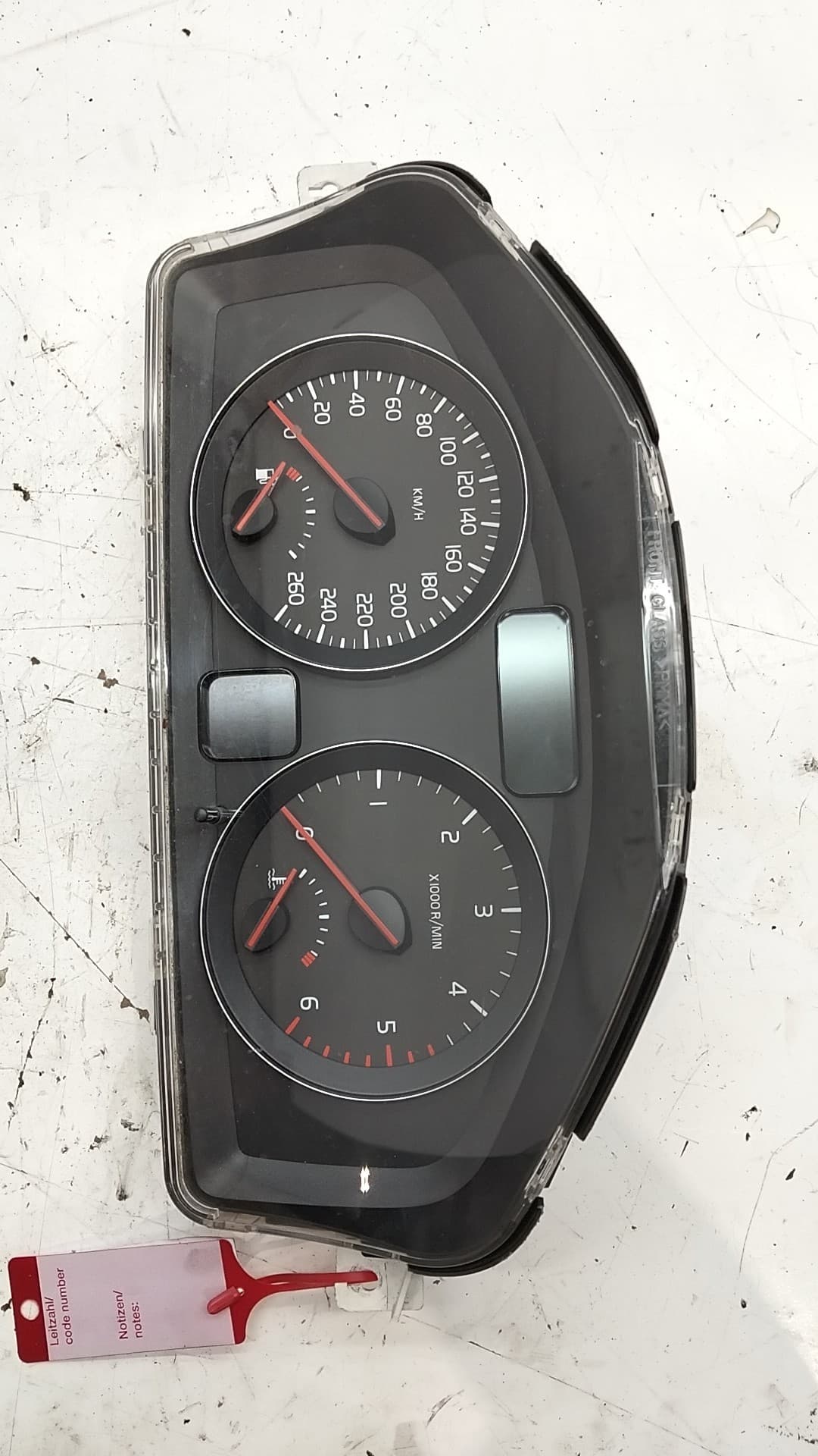 Cuadro instrumentos VOLVO C30 2