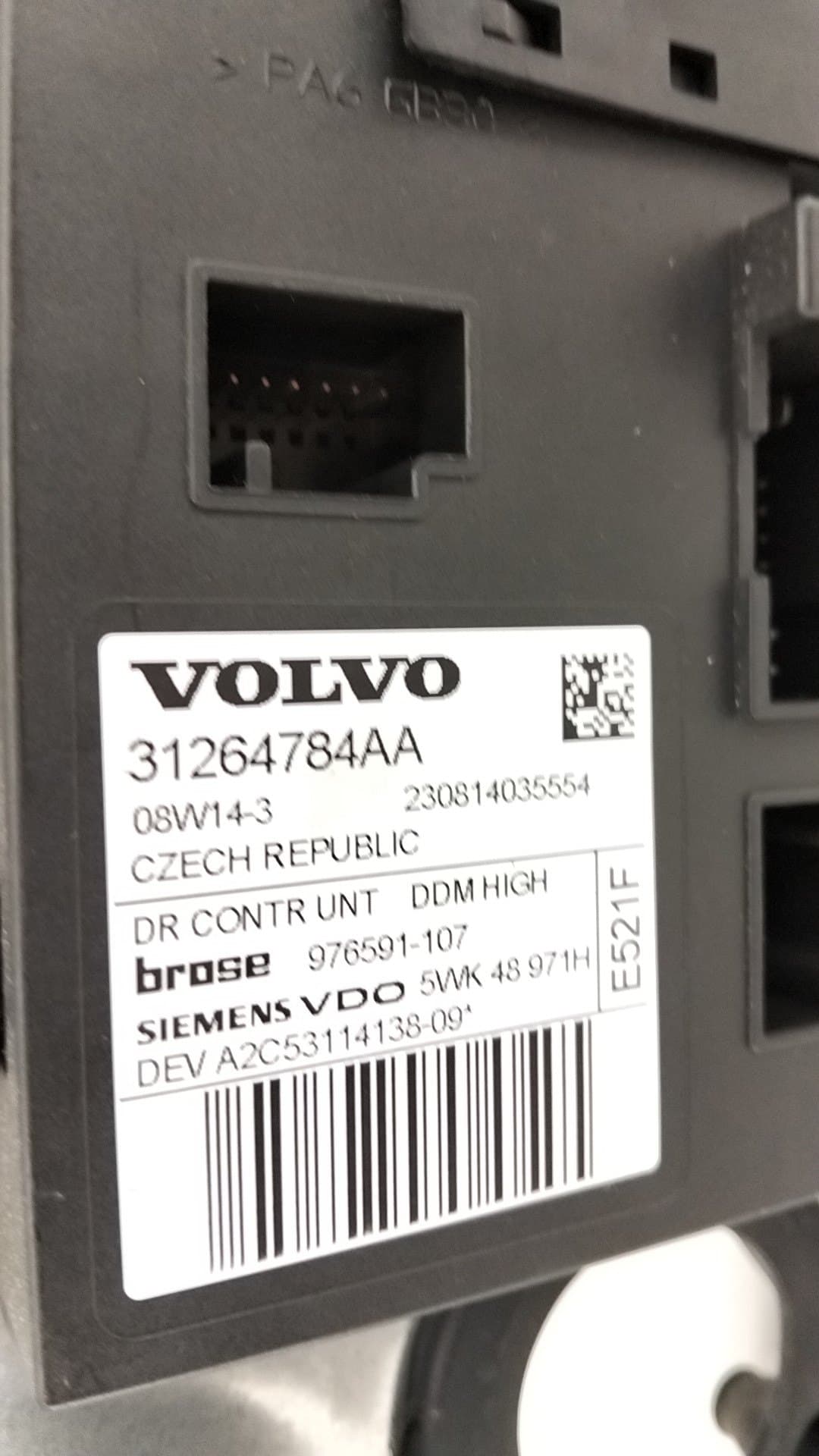 Elevalunas delantero izquierdo VOLVO C30 4