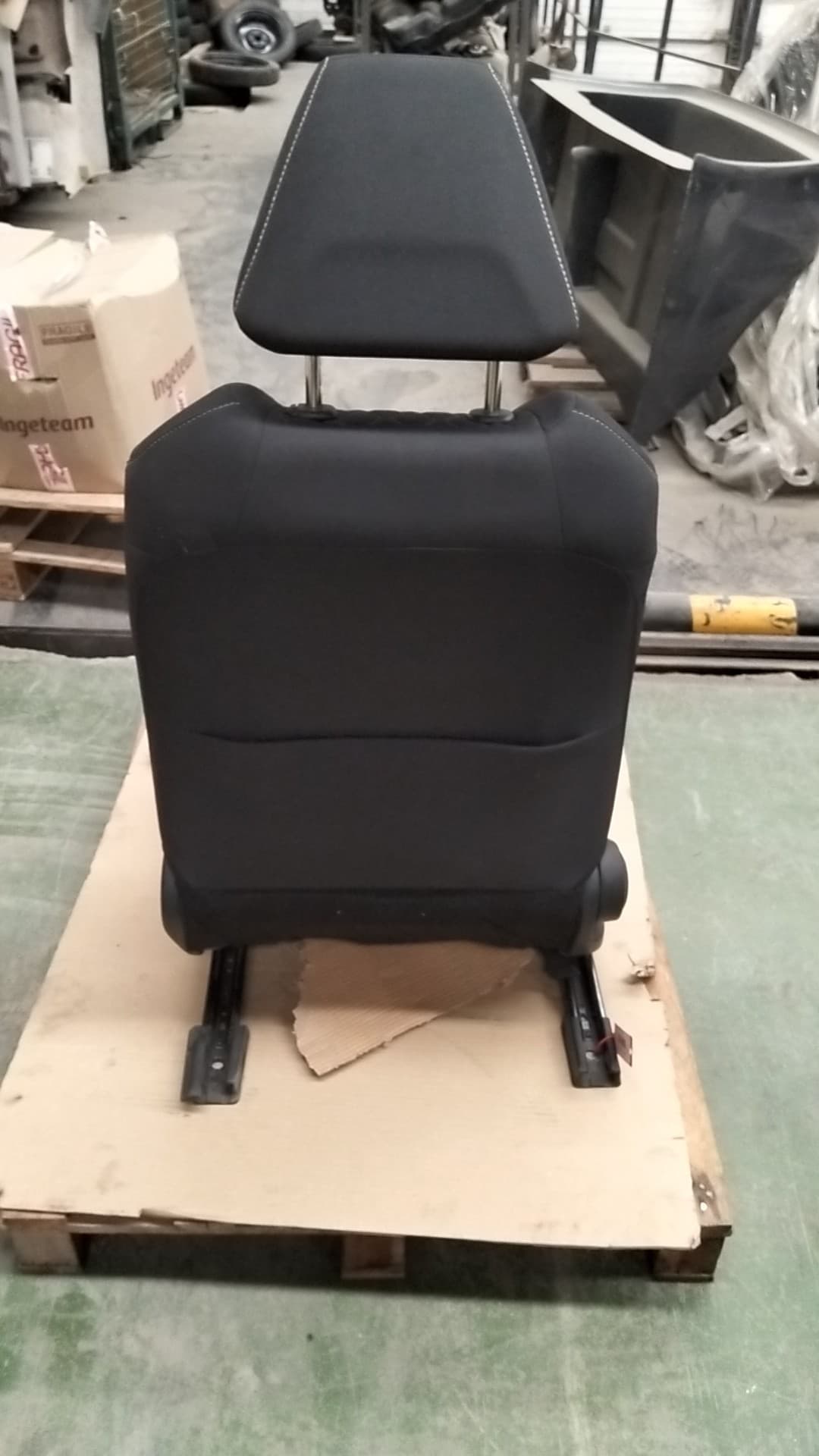 Asiento delantero derecho TOYOTA COROLLA 2