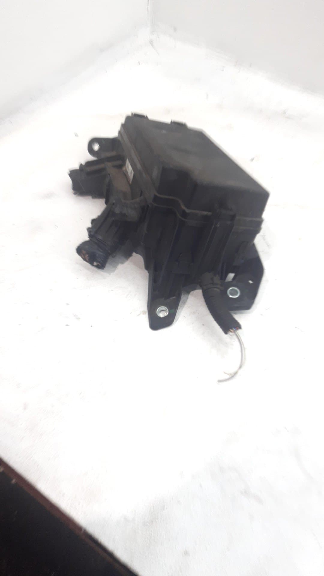 Caja reles / fusibles TOYOTA COROLLA 2