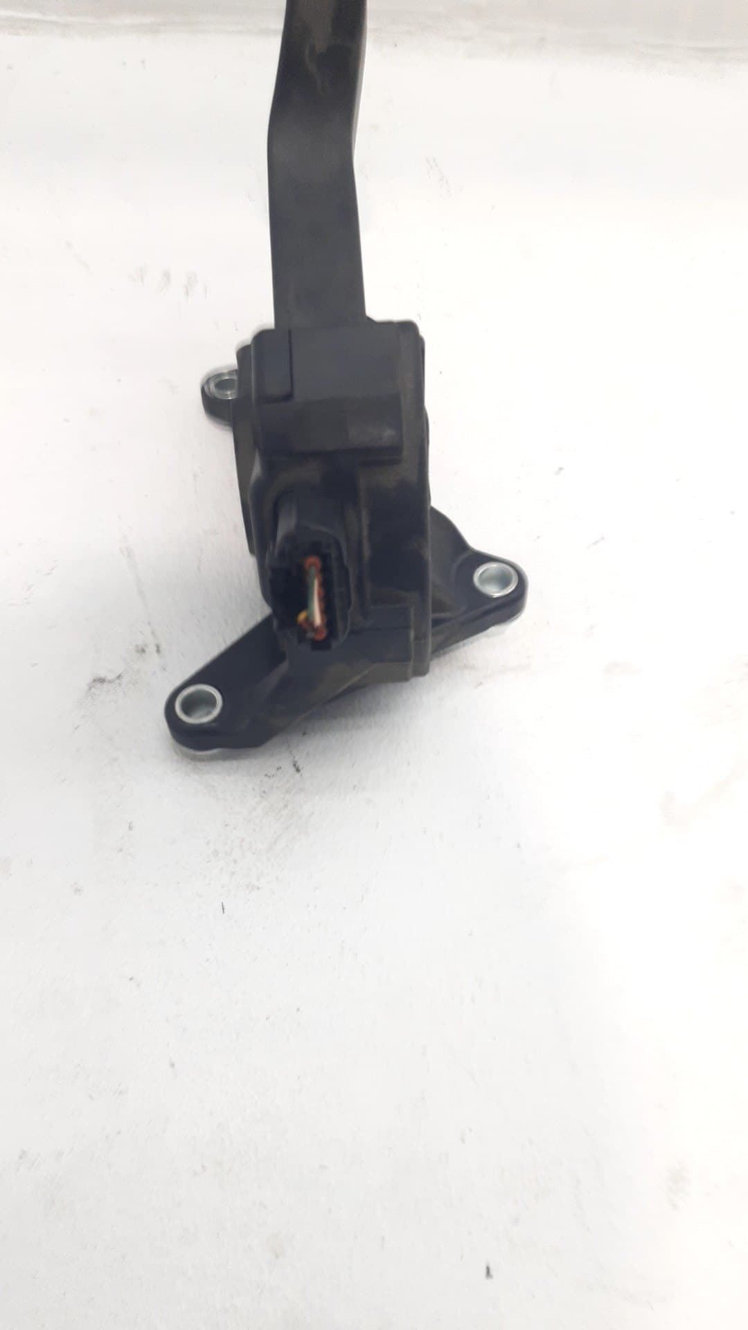 Pedal acelerador TOYOTA COROLLA 3