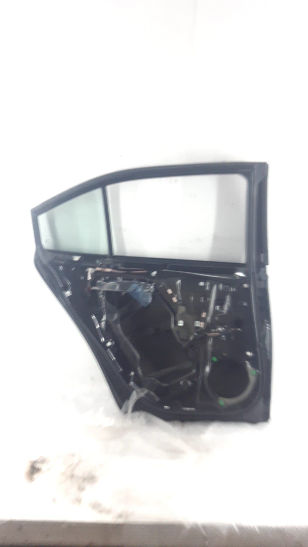 Puerta trasera izquierda TOYOTA COROLLA 2