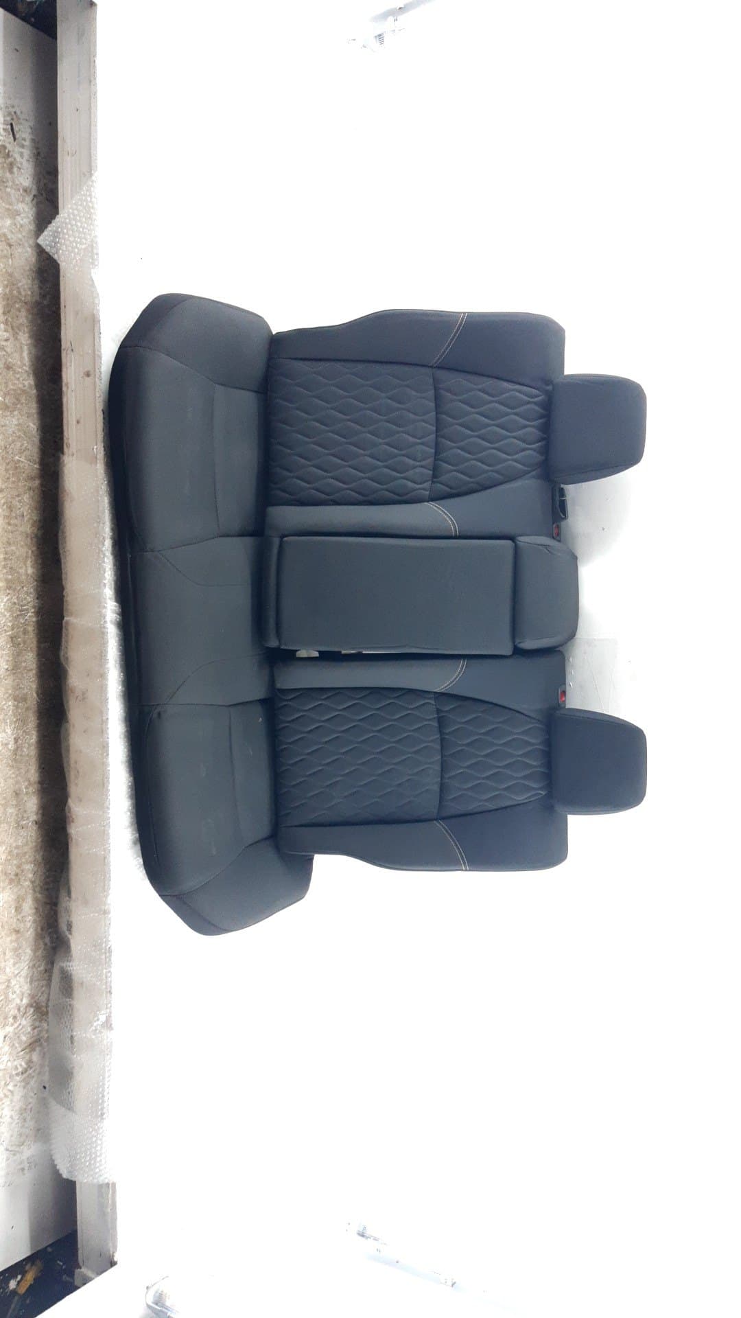 Cerradura asientos traseros TOYOTA COROLLA