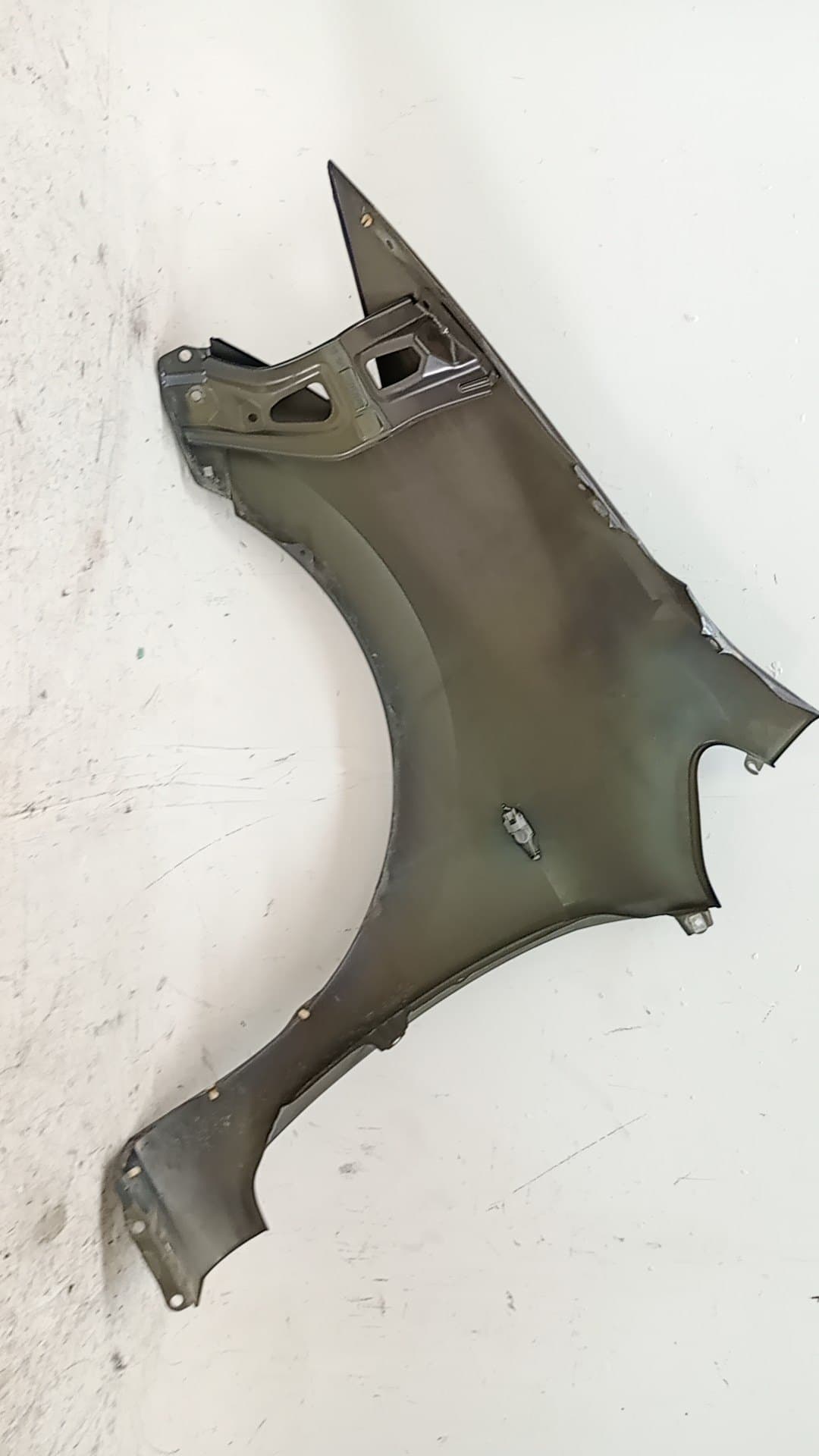Aleta delantera derecha TOYOTA AURIS 2