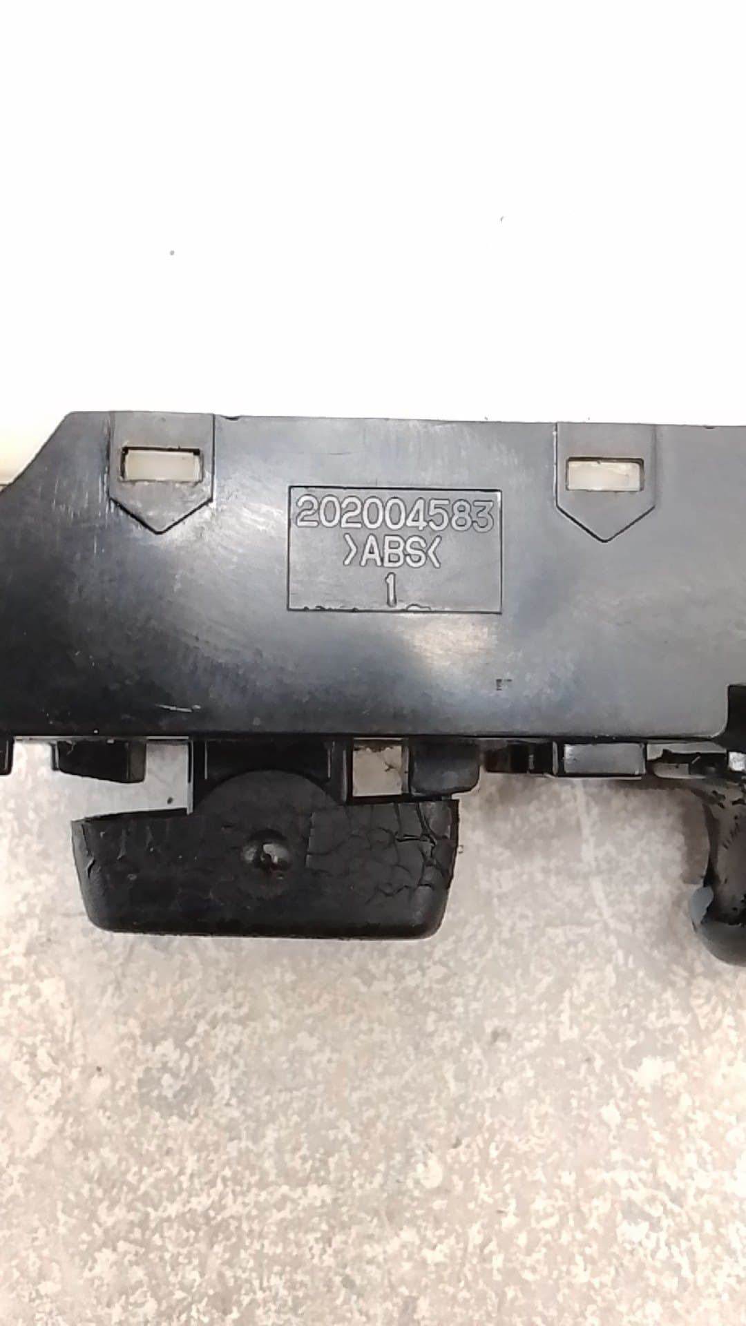 Mando elevalunas delantero derecho HYUNDAI SONATA (NF) 3
