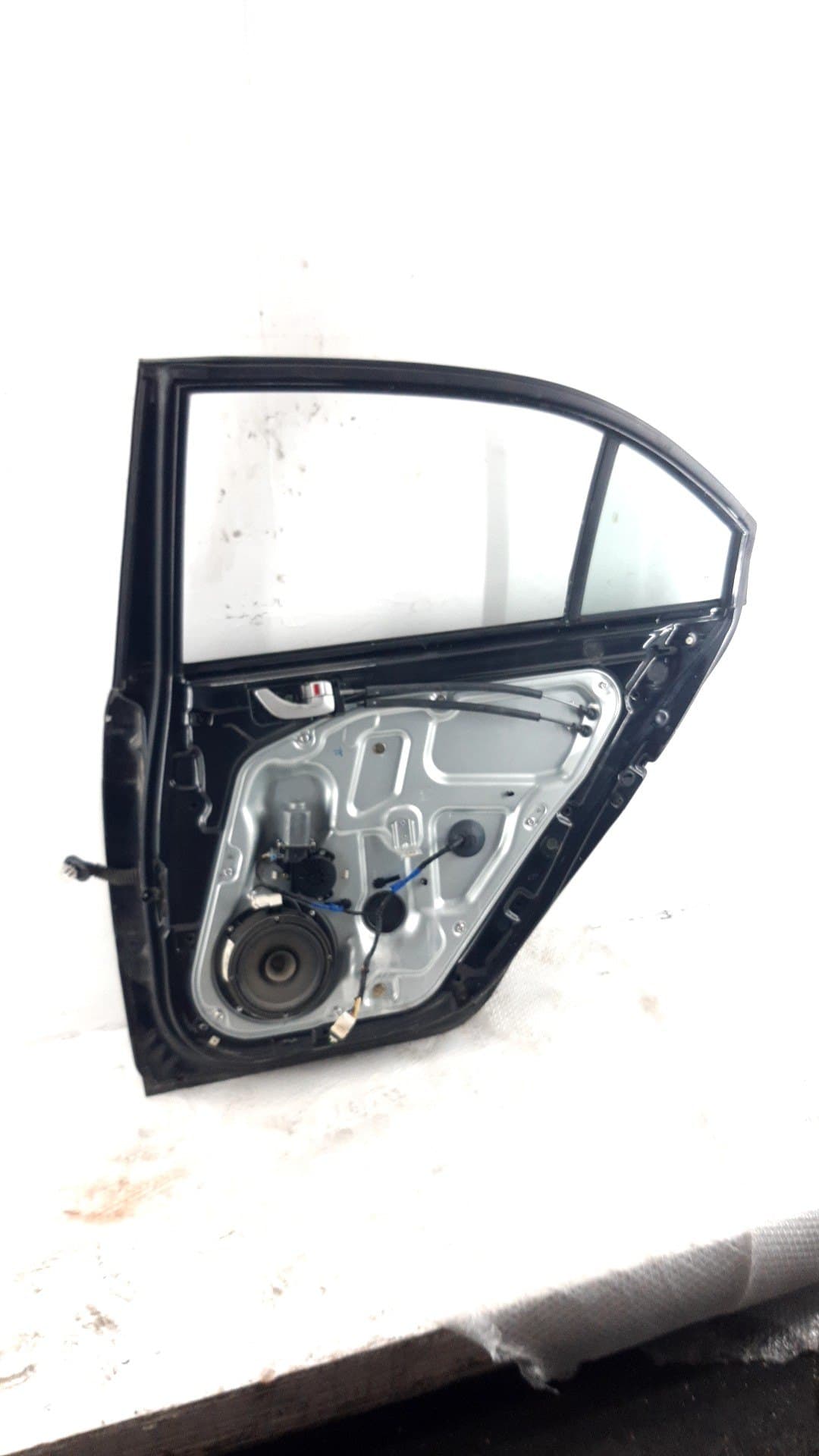 Puerta trasera derecha HYUNDAI SONATA (NF) 2