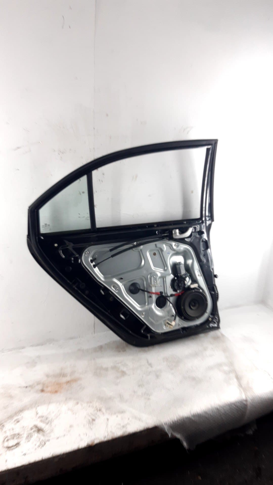 Puerta trasera izquierda HYUNDAI SONATA (NF) 2