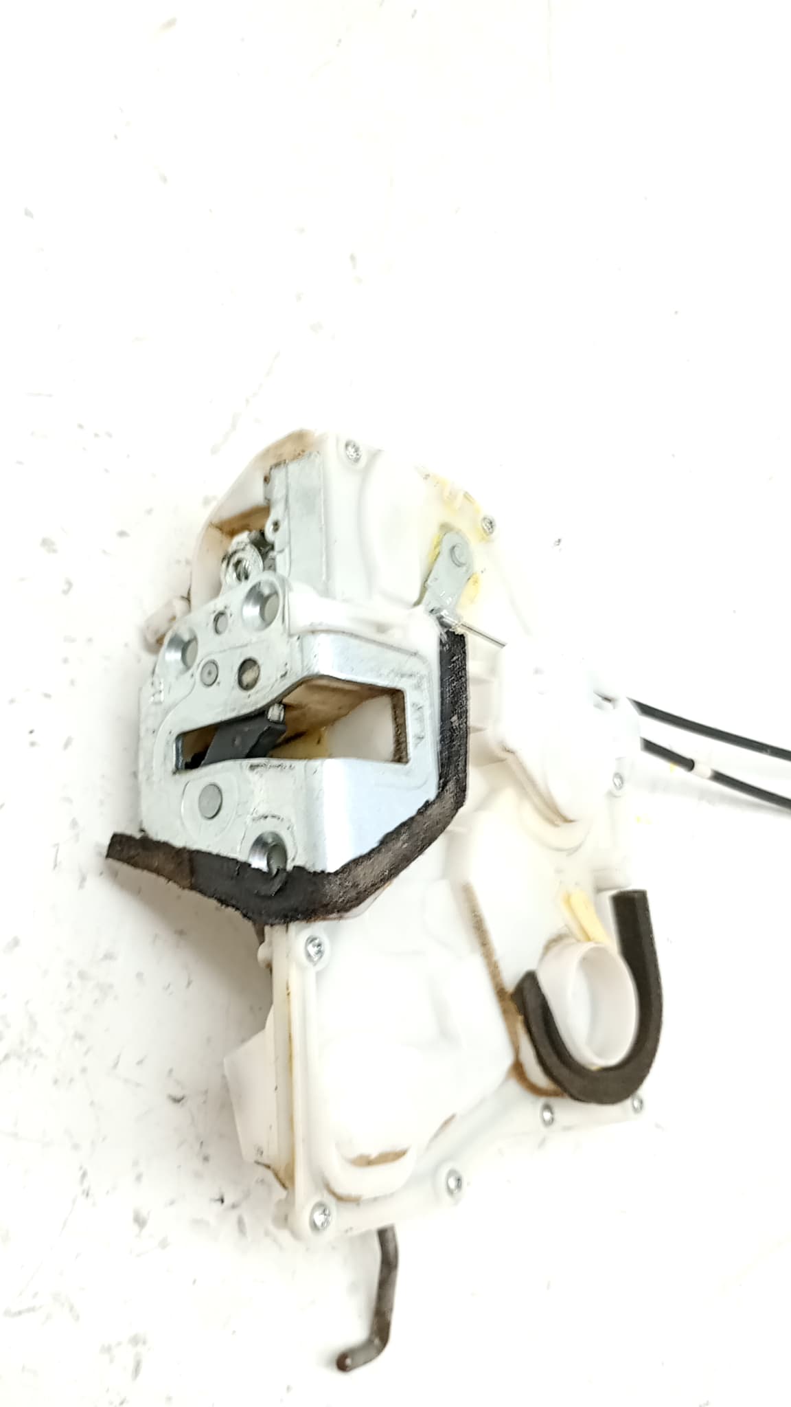 Cerradura puerta delantera derecha SUZUKI SWIFT SF BERLINA (EA) 2