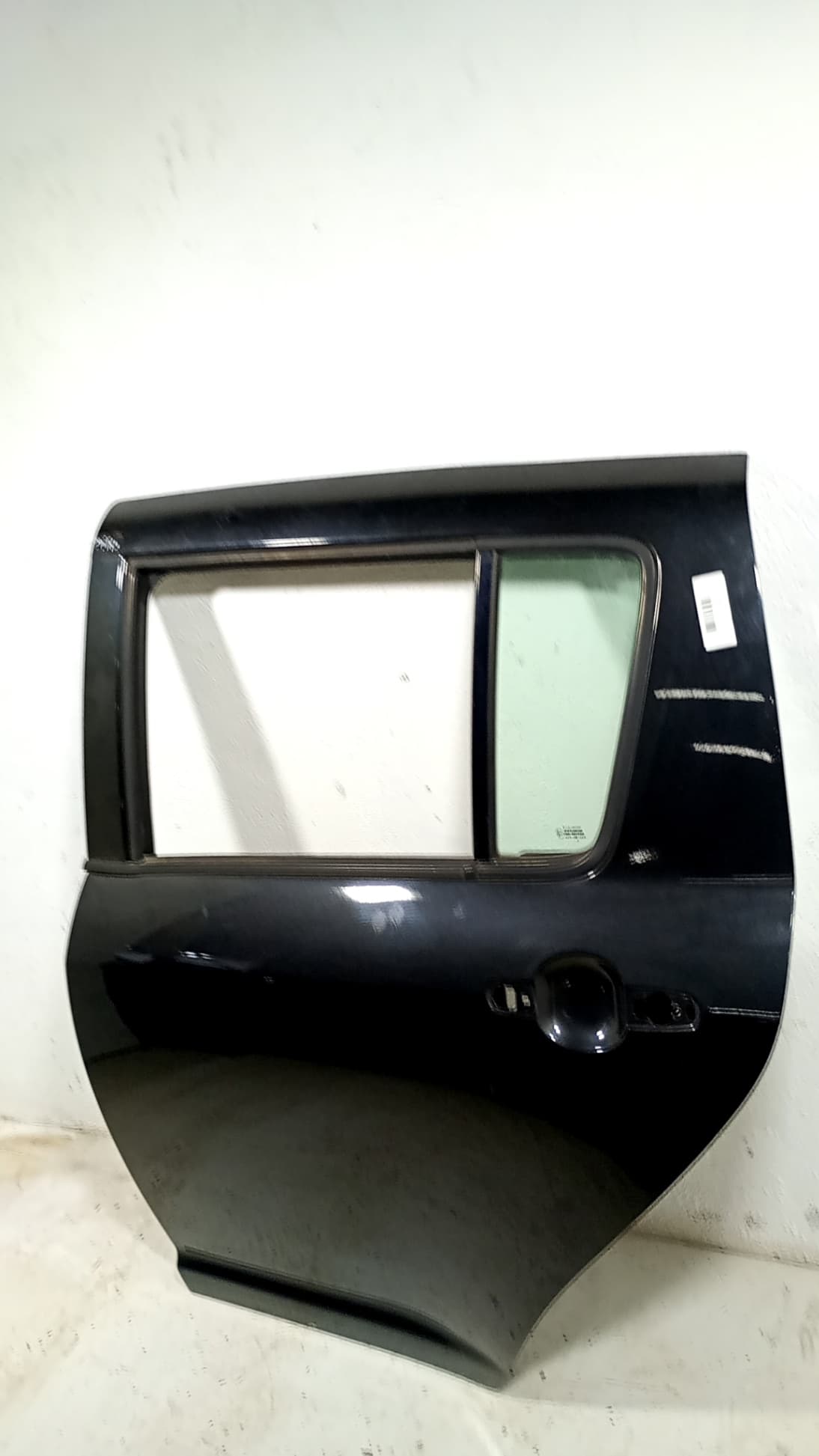 Puerta trasera izquierda SUZUKI SWIFT SF BERLINA (EA) 4