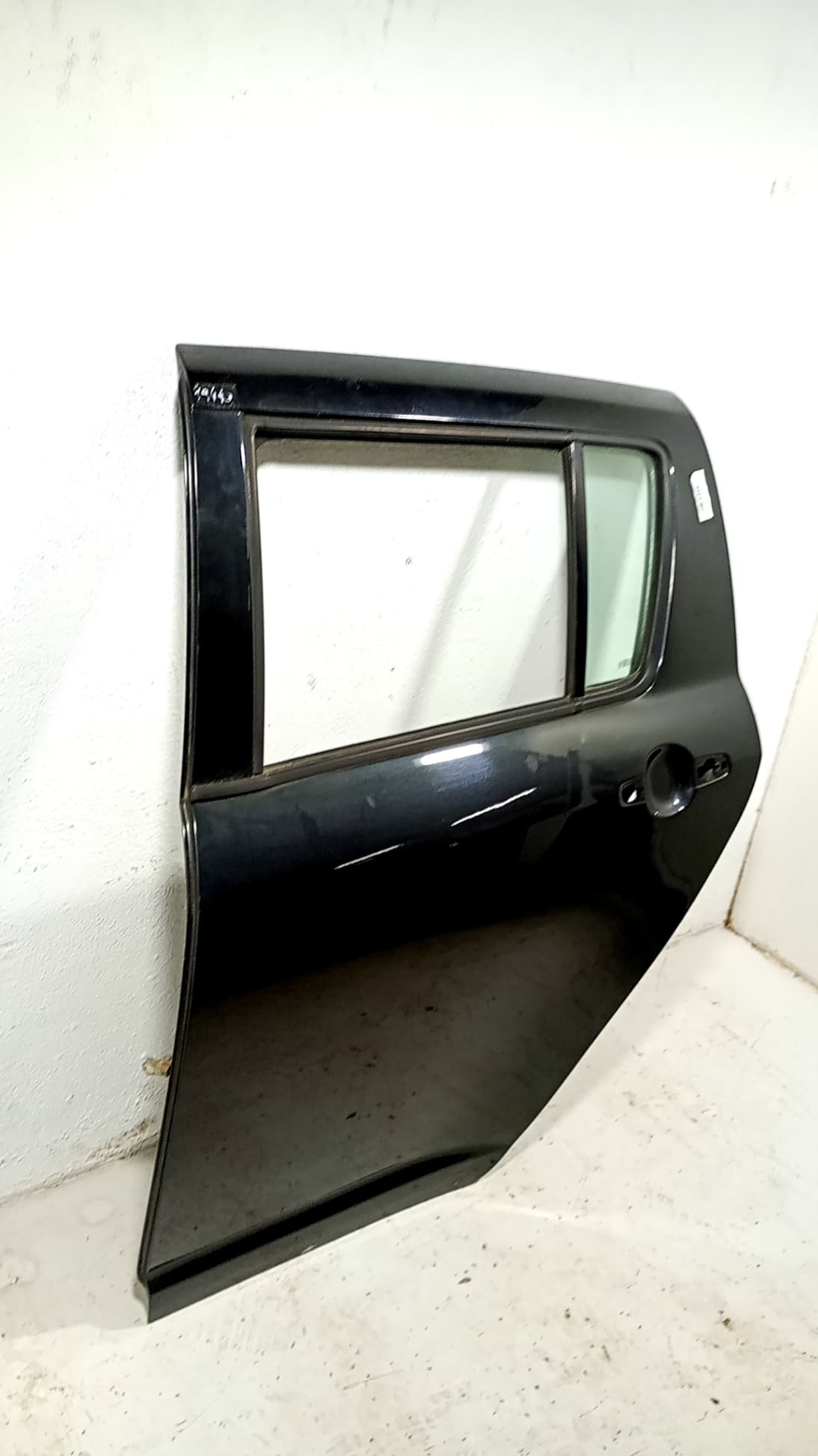 Puerta trasera izquierda SUZUKI SWIFT SF BERLINA (EA) 3