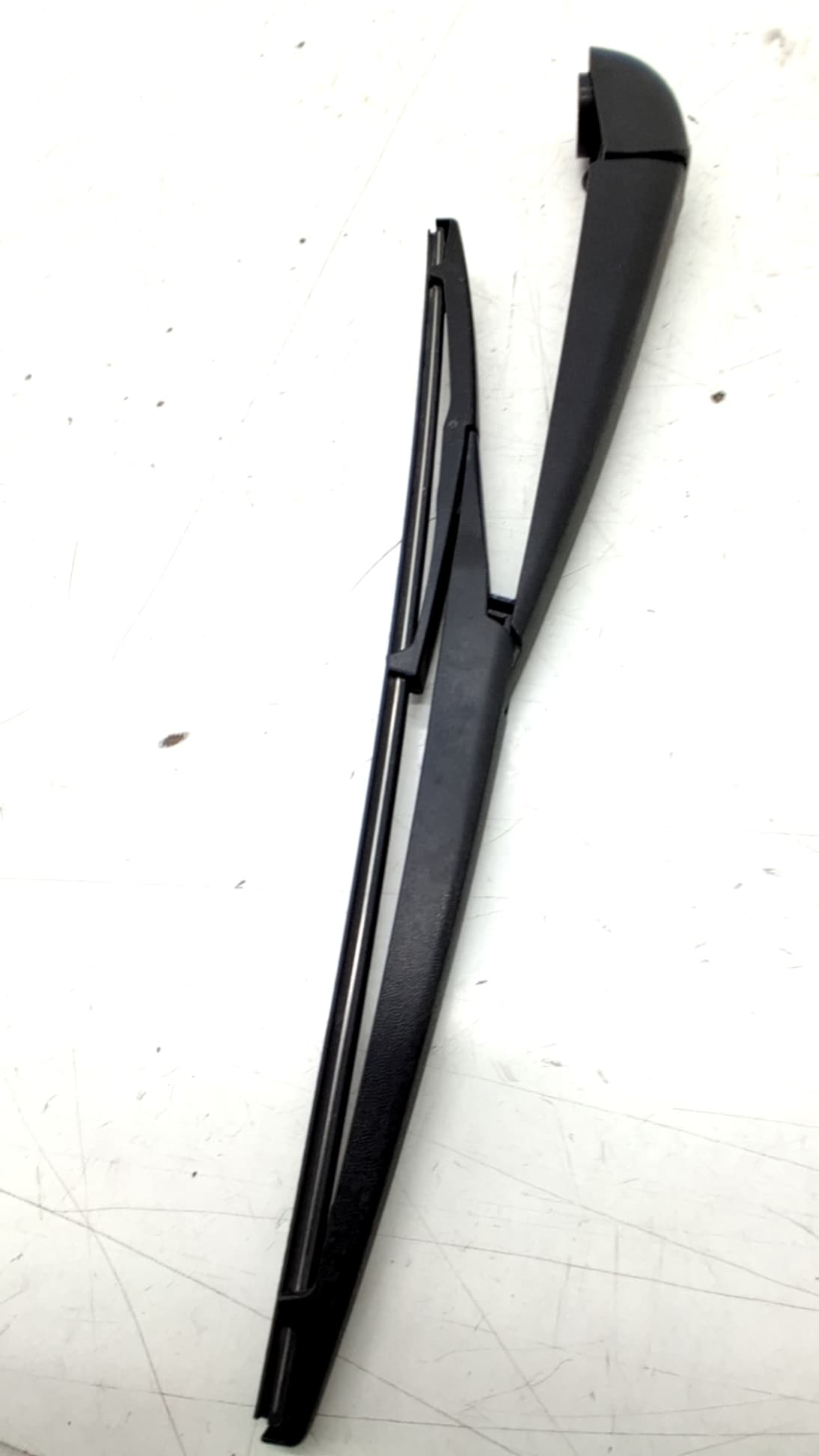 Brazo limpia trasero LAND ROVER DISCOVERY SPORT 2