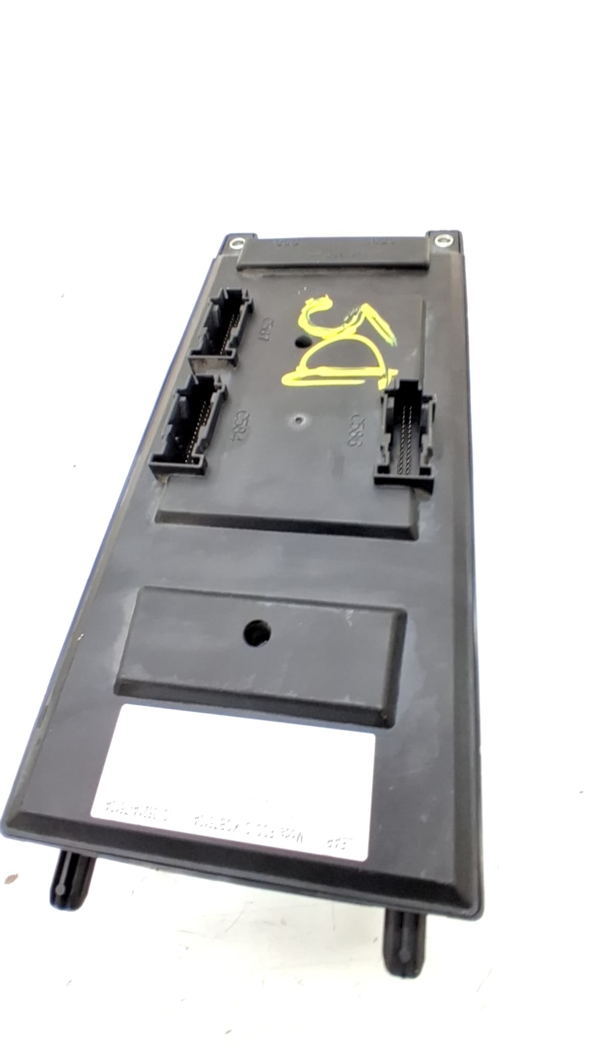 Caja reles / fusibles LAND ROVER DISCOVERY SPORT 2
