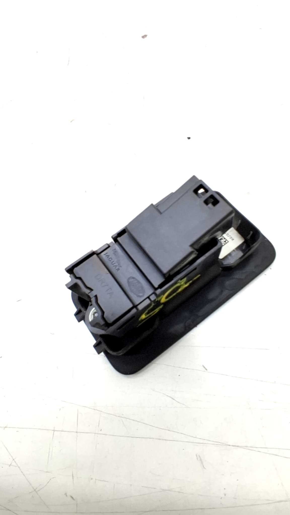 Mando elevalunas trasero izquierdo LAND ROVER DISCOVERY SPORT 2