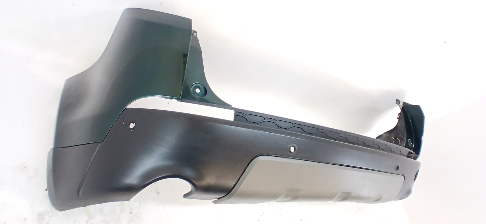 Paragolpes trasero LAND ROVER DISCOVERY SPORT 3