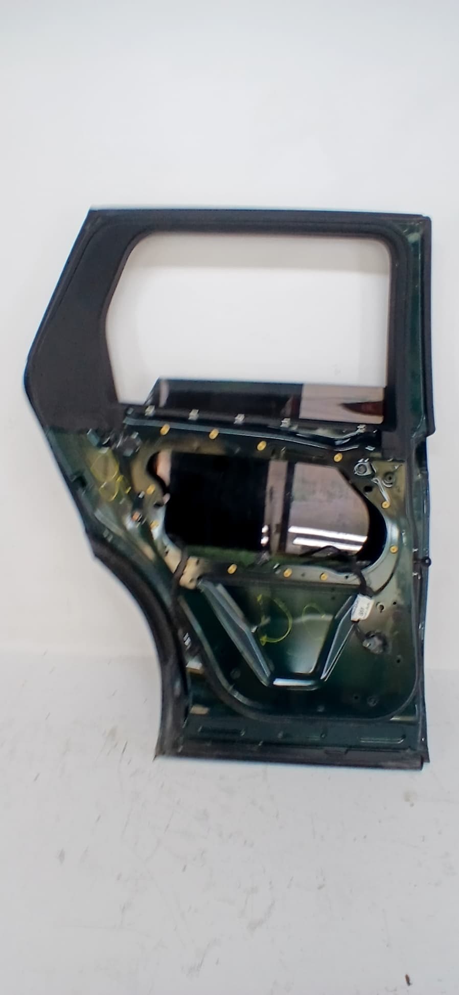Puerta trasera izquierda LAND ROVER DISCOVERY SPORT 2