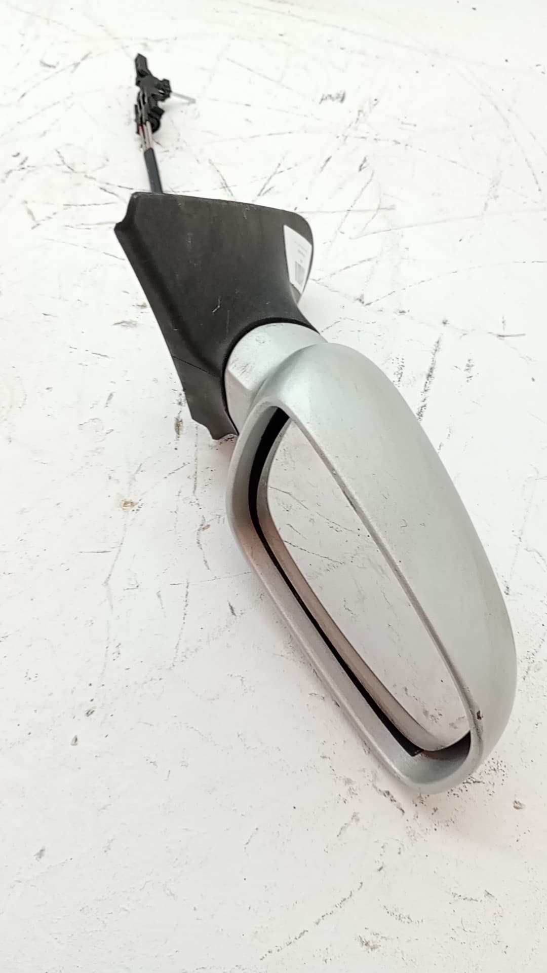 Retrovisor derecho VOLKSWAGEN POLO BERLINA (6N1)