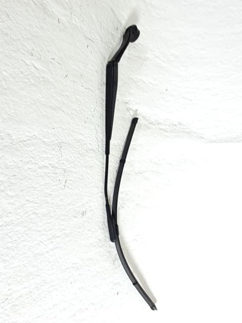 Brazo limpia delantero izquierdo FORD MONDEO