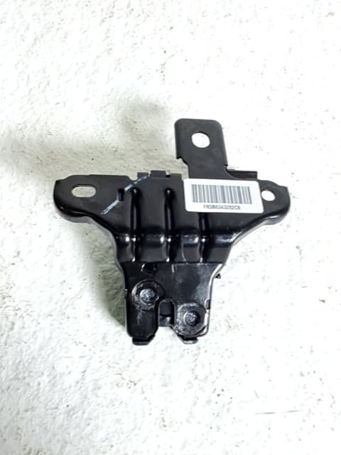 Cerradura maletero / porton FORD MONDEO 2
