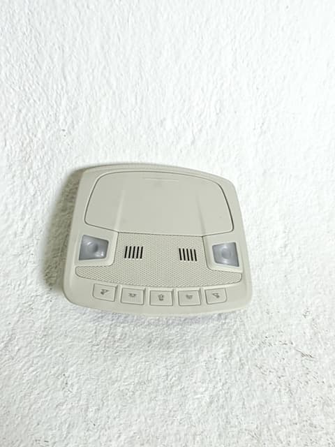 Luz interior FORD MONDEO