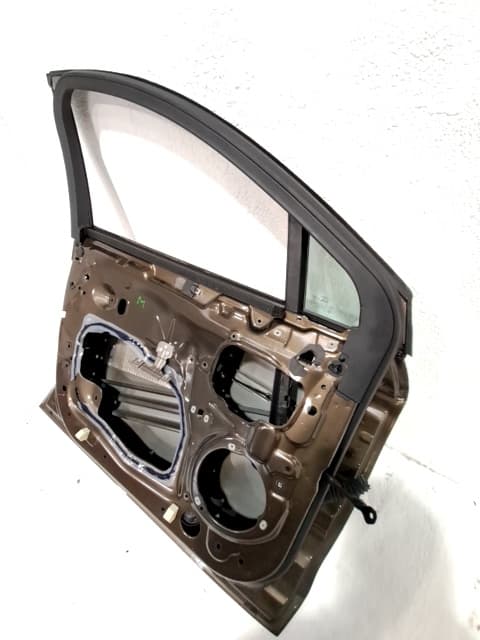 Puerta delantera izquierda FORD MONDEO 4