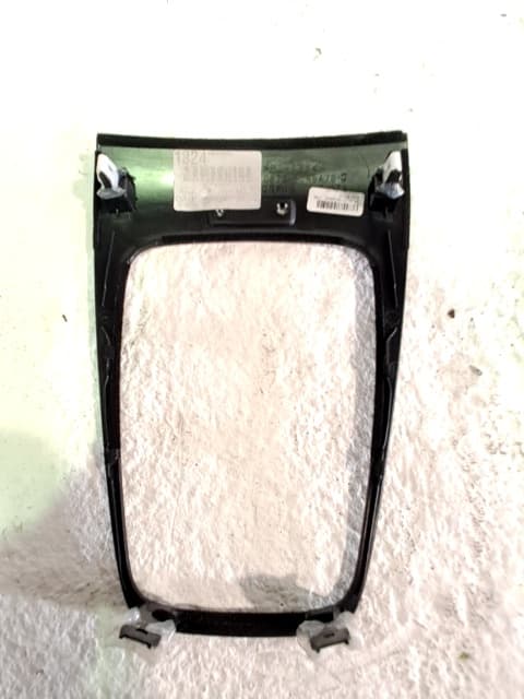 Moldura interior FORD MONDEO 3