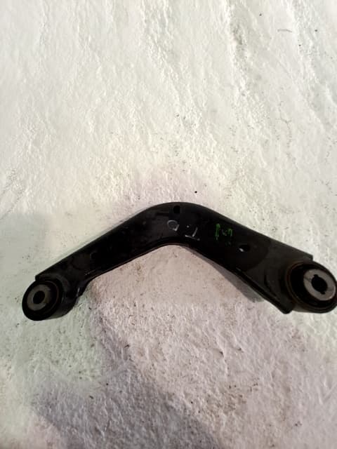 Brazo suspension inferior trasero derecho FORD MONDEO 2