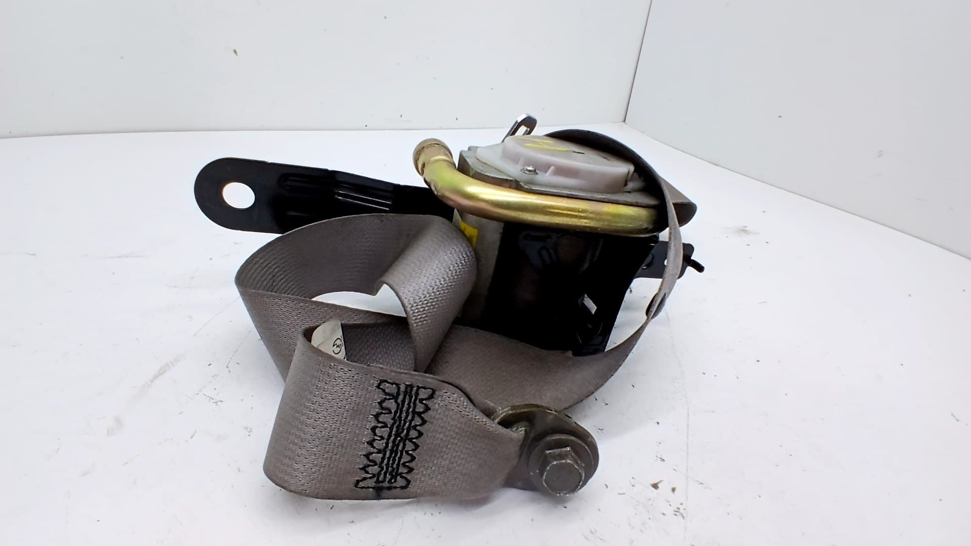 Cinturon seguridad delantero izquierdo NISSAN X-TRAIL (T30) 4