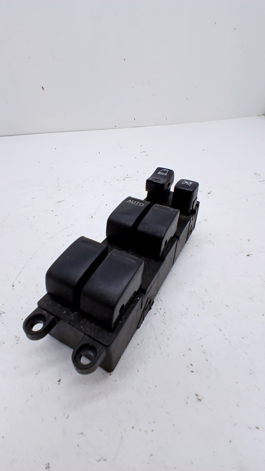 Mando elevalunas delantero izquierdo NISSAN X-TRAIL (T30) 3