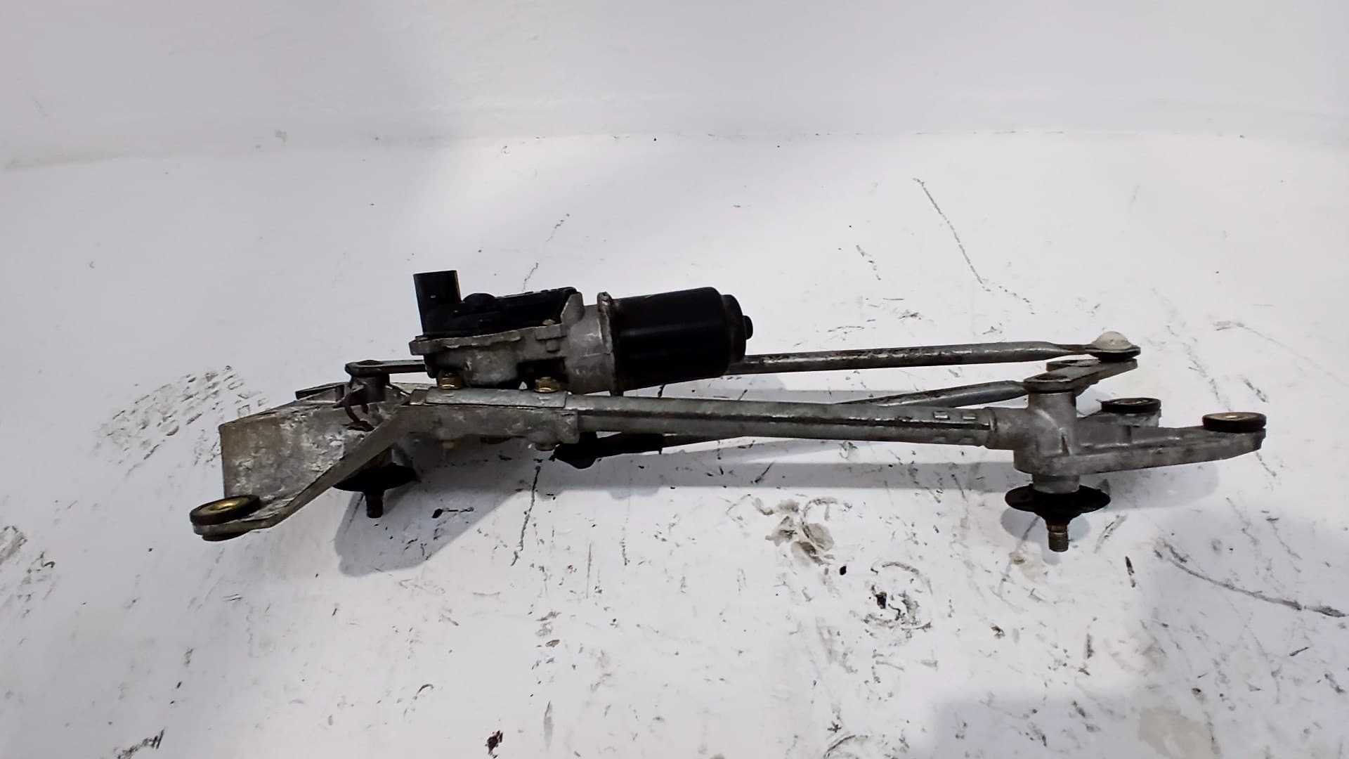 Motor limpia delantero NISSAN X-TRAIL (T30) 3