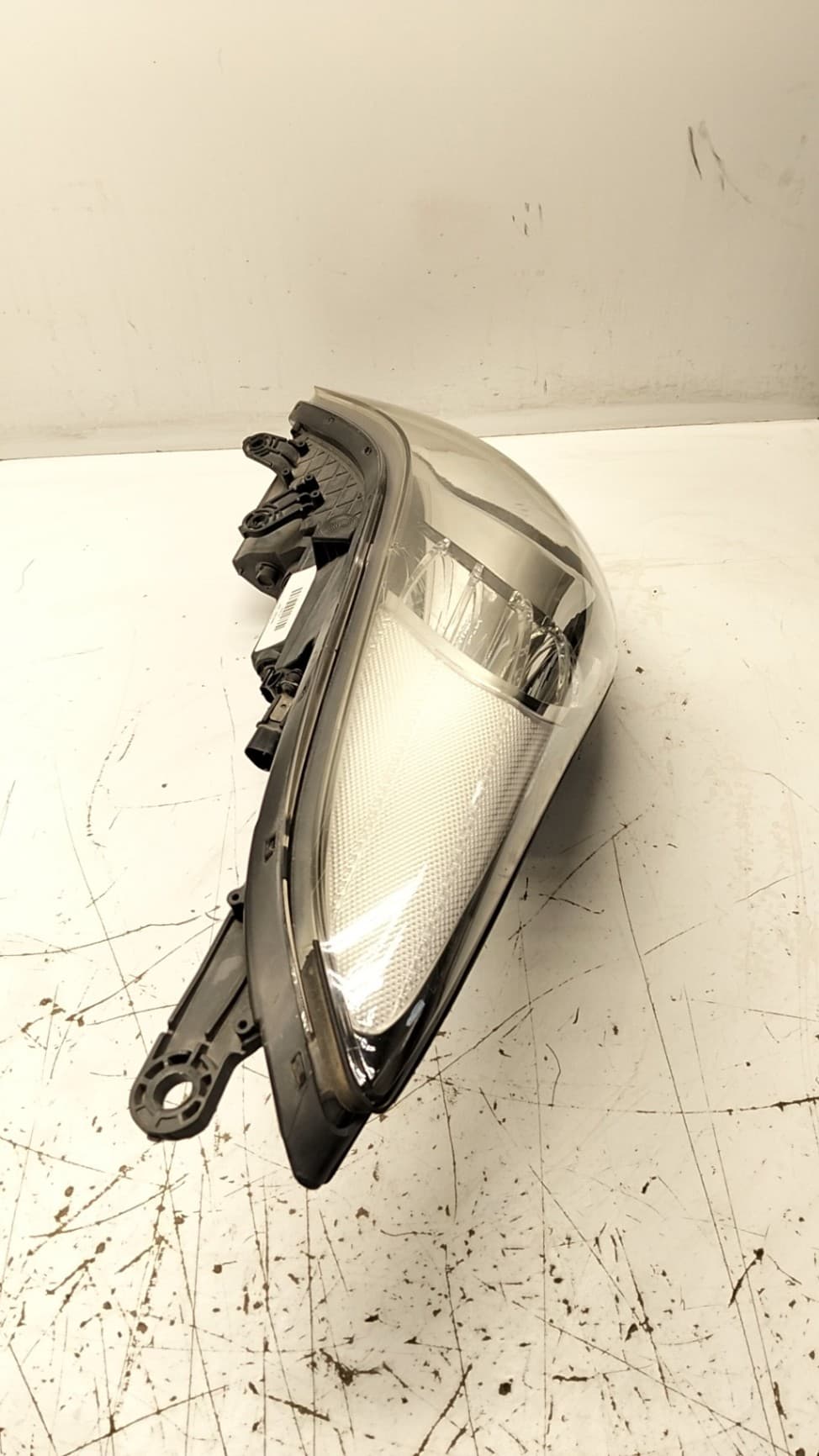 Faro izquierdo HYUNDAI ELANTRA (MD) 2