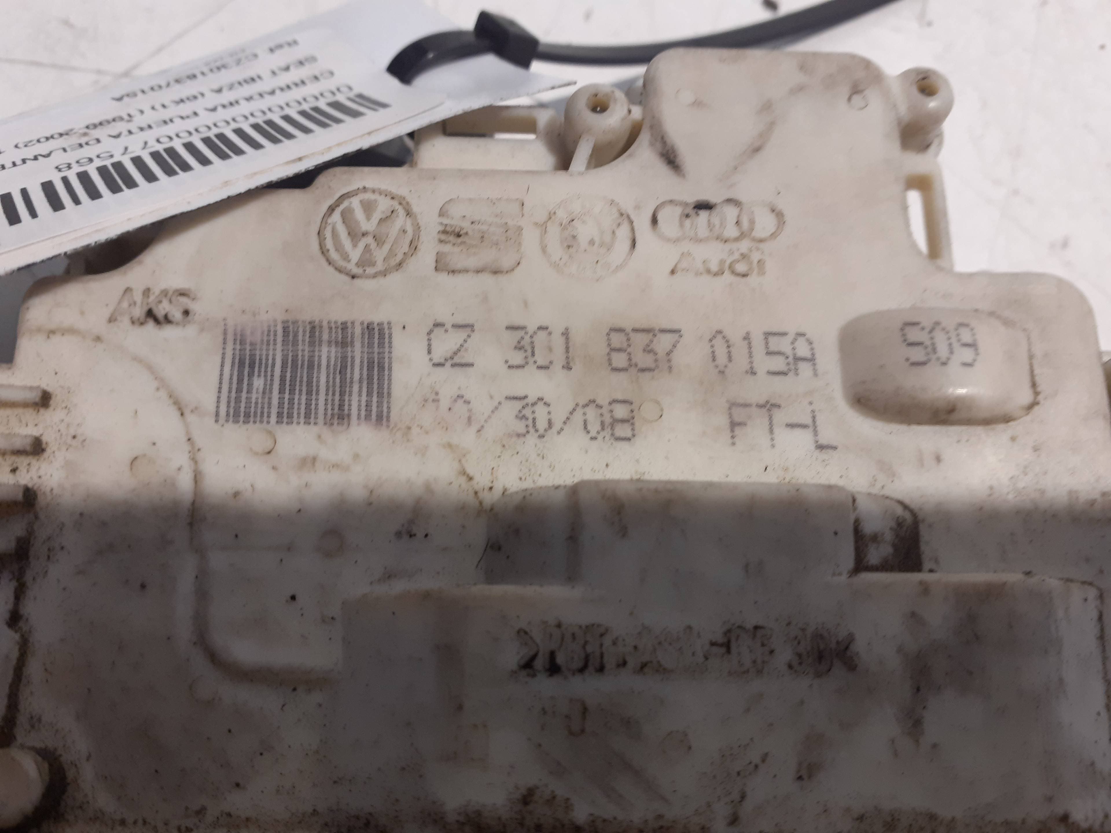 Cerradura puerta delantera izquierda SEAT IBIZA (6K1) 2