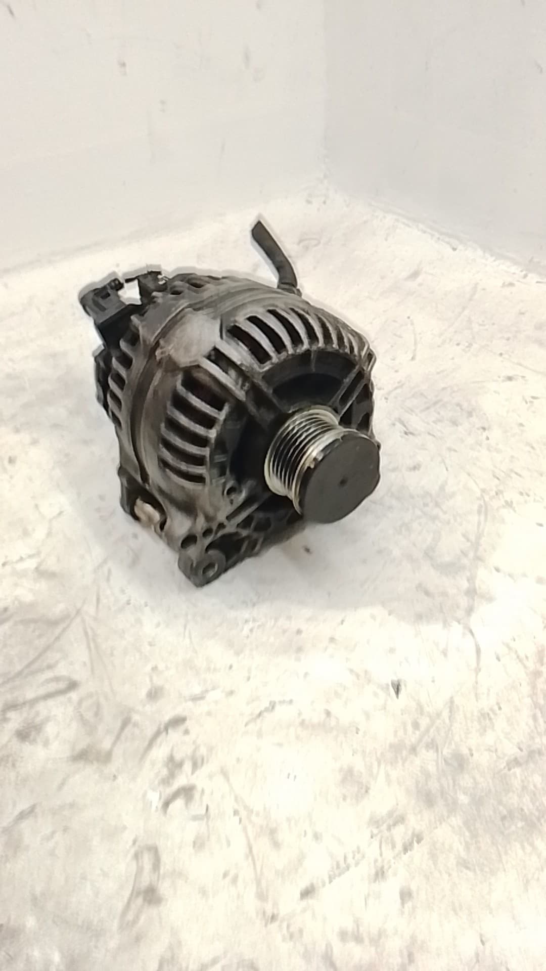 Alternador VOLKSWAGEN SCIROCCO (137)