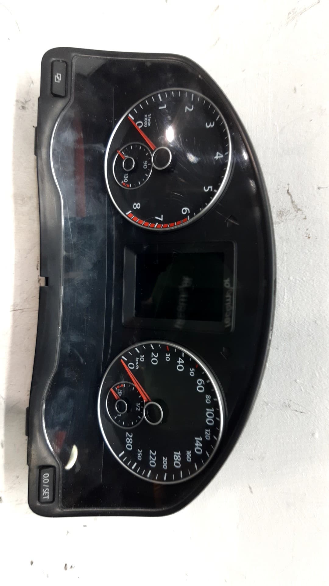 Cuadro instrumentos VOLKSWAGEN SCIROCCO (137)