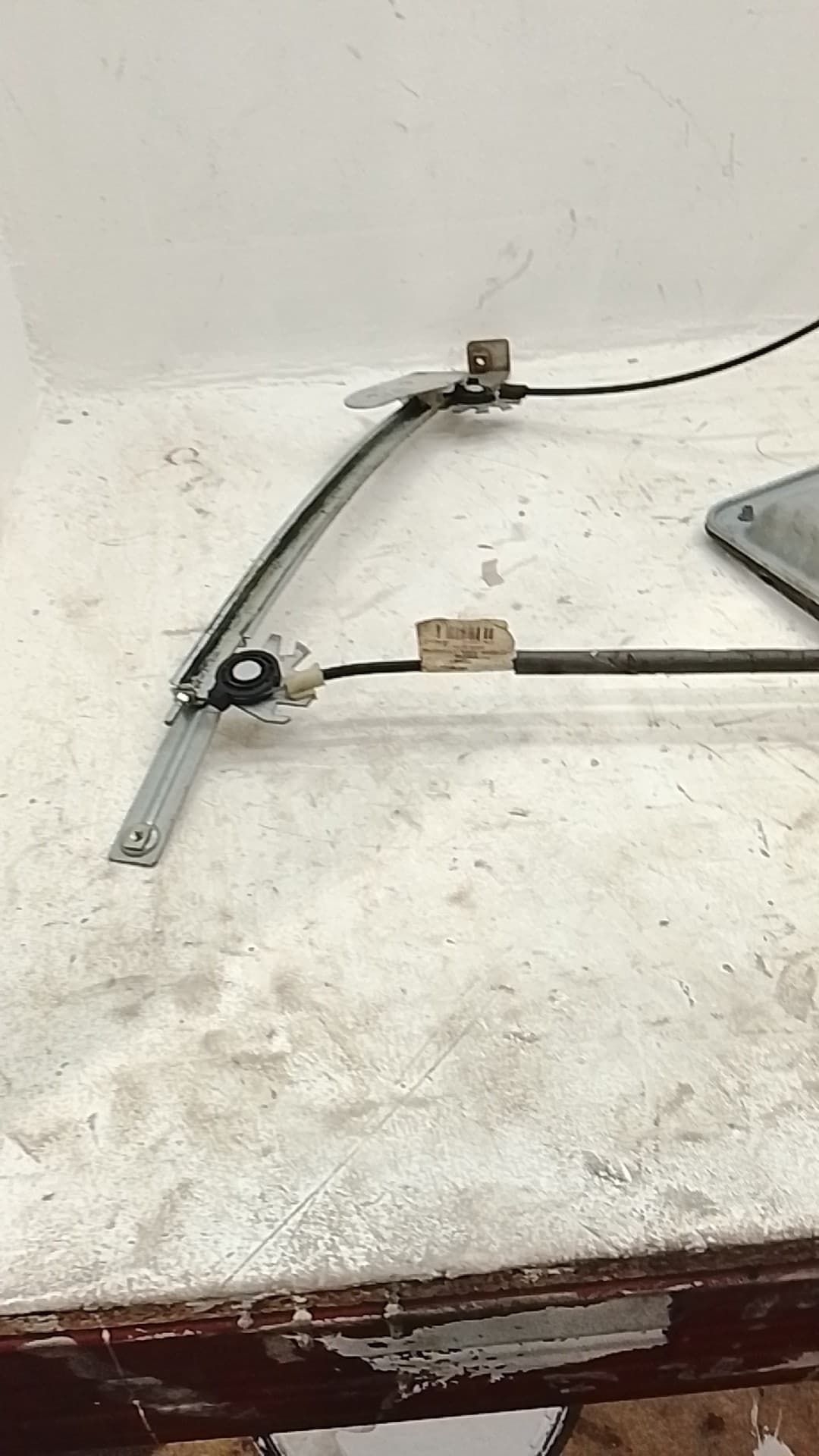 Elevalunas delantero izquierdo VOLKSWAGEN SCIROCCO (137) 4