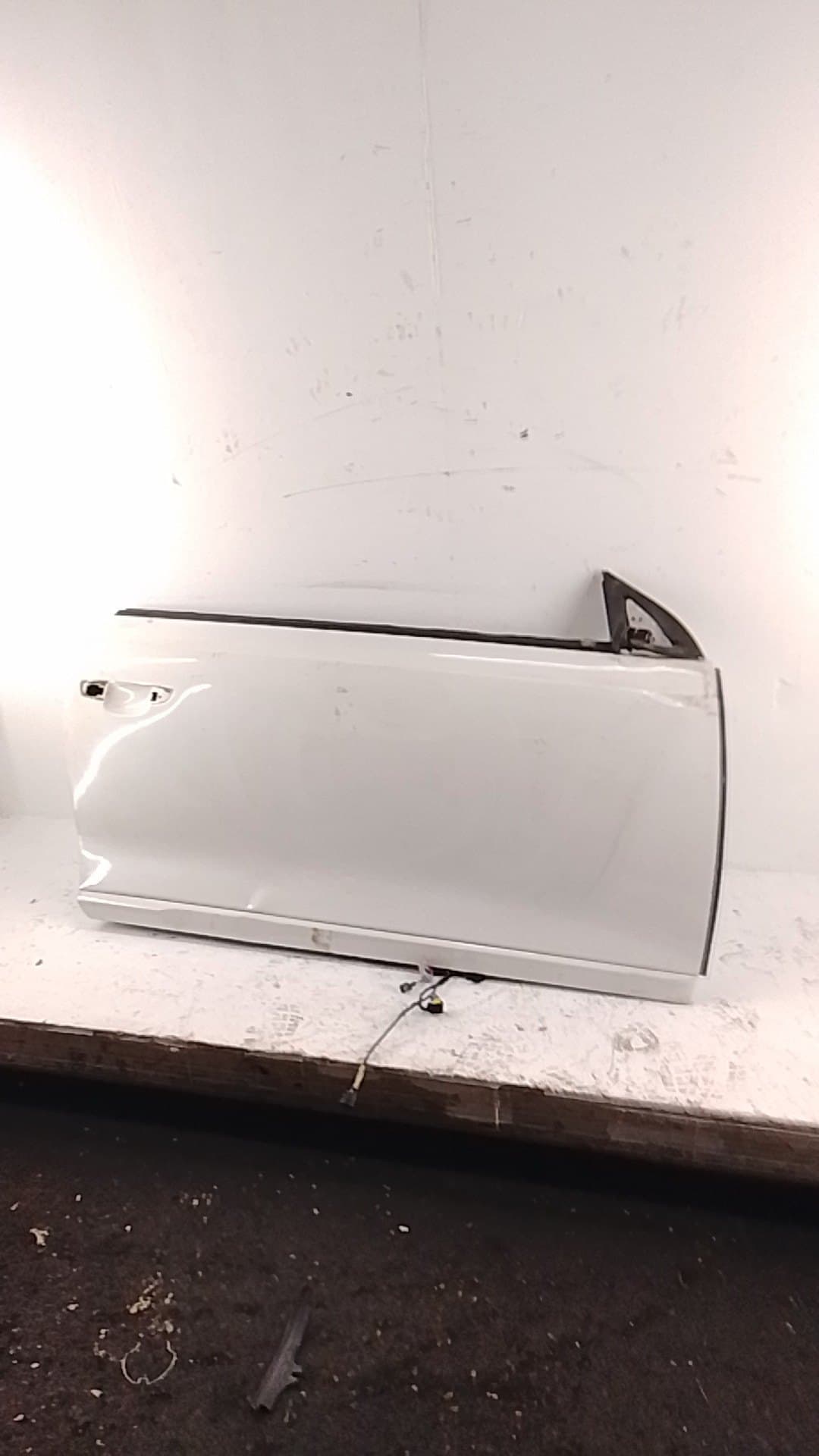 Puerta delantera derecha VOLKSWAGEN SCIROCCO (137)