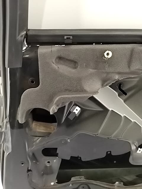 Puerta trasera derecha BMW SERIE 3 BERLINA (E46) 2