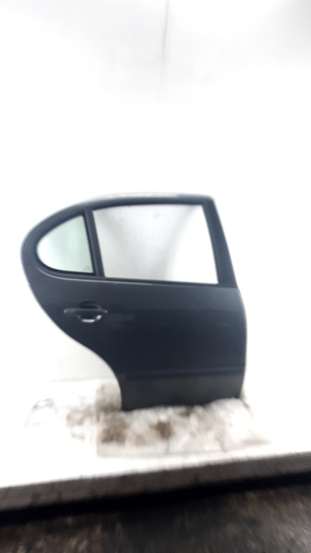 Puerta trasera derecha SEAT LEON (1M1)