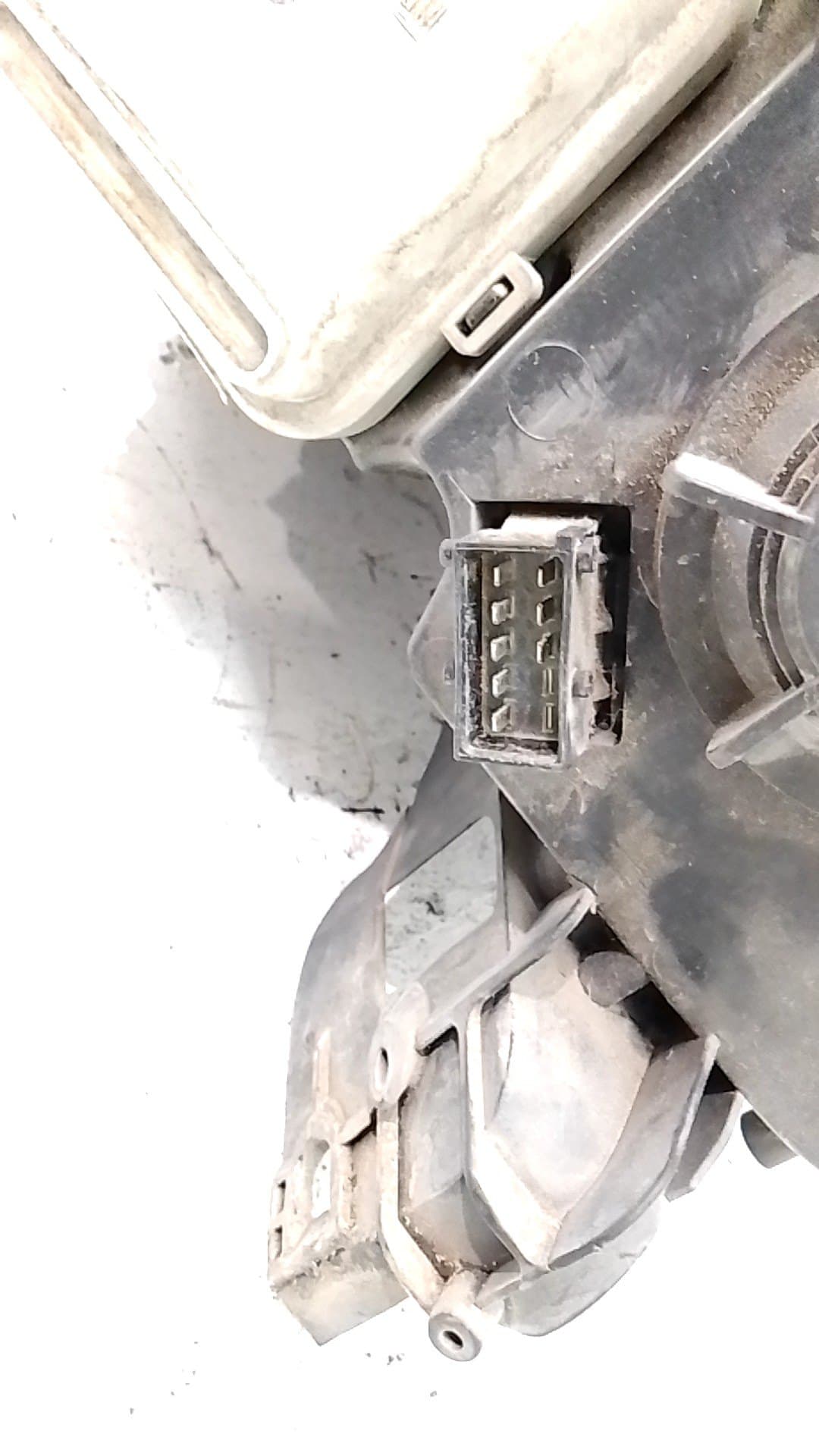 Faro derecho OPEL CORSA C 2