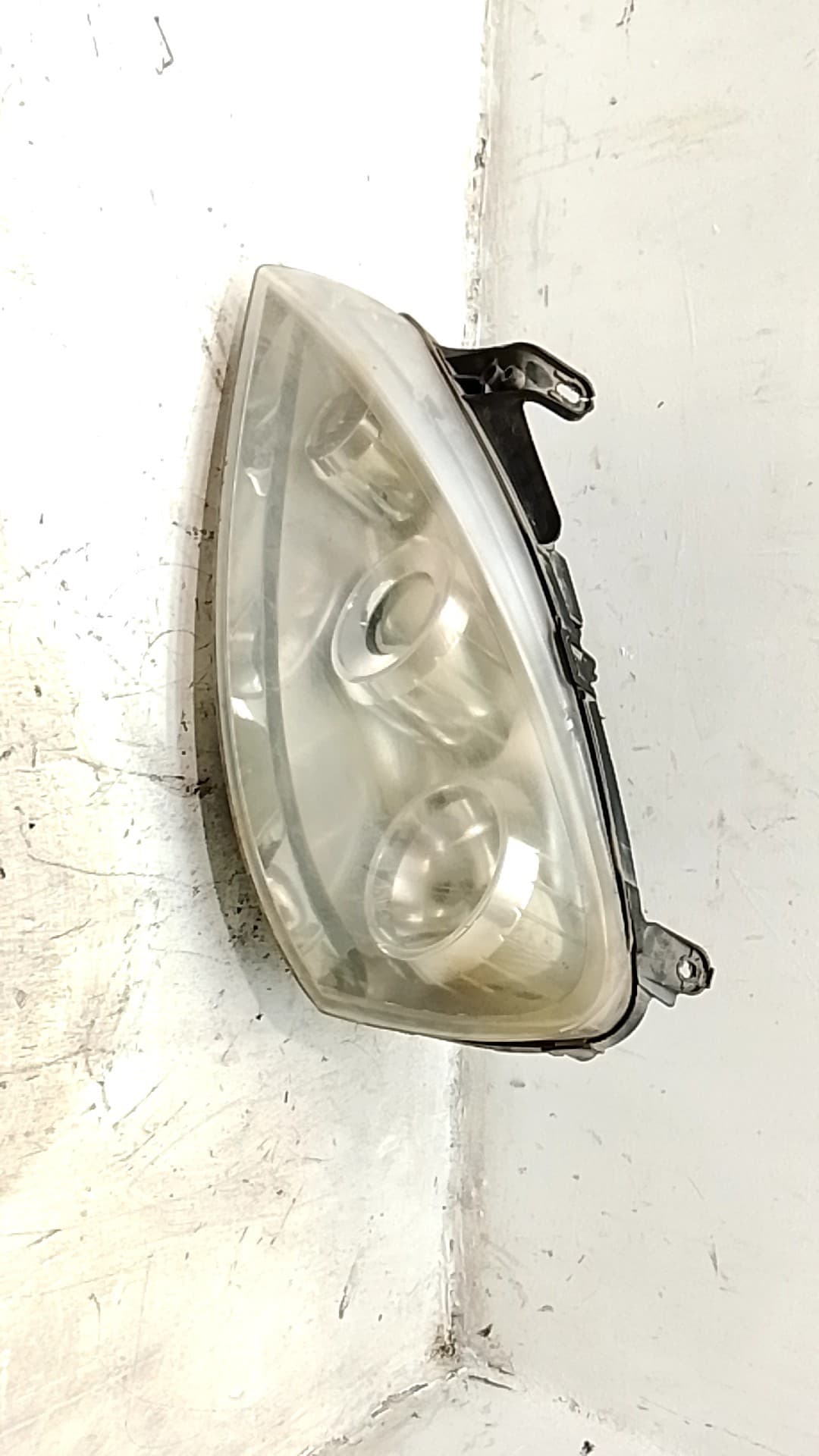 Faro izquierdo OPEL CORSA C 4