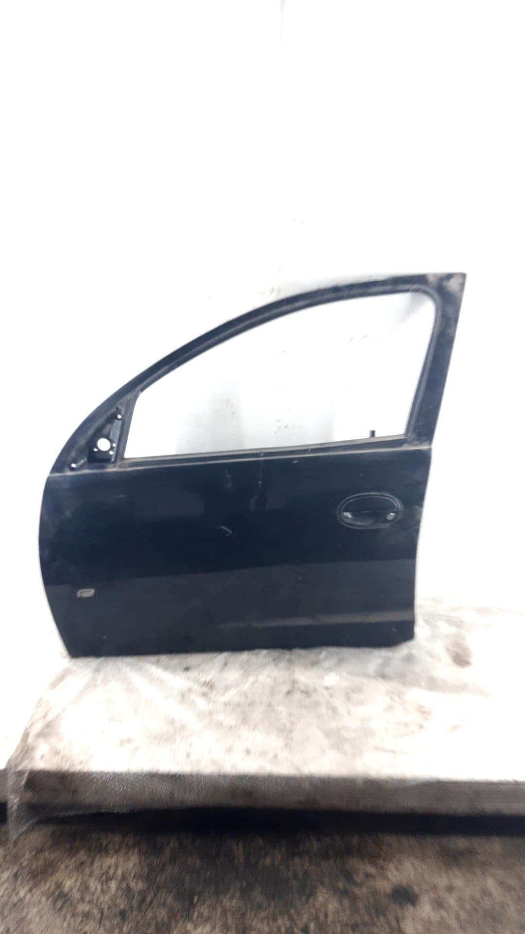 Puerta delantera izquierda OPEL CORSA C