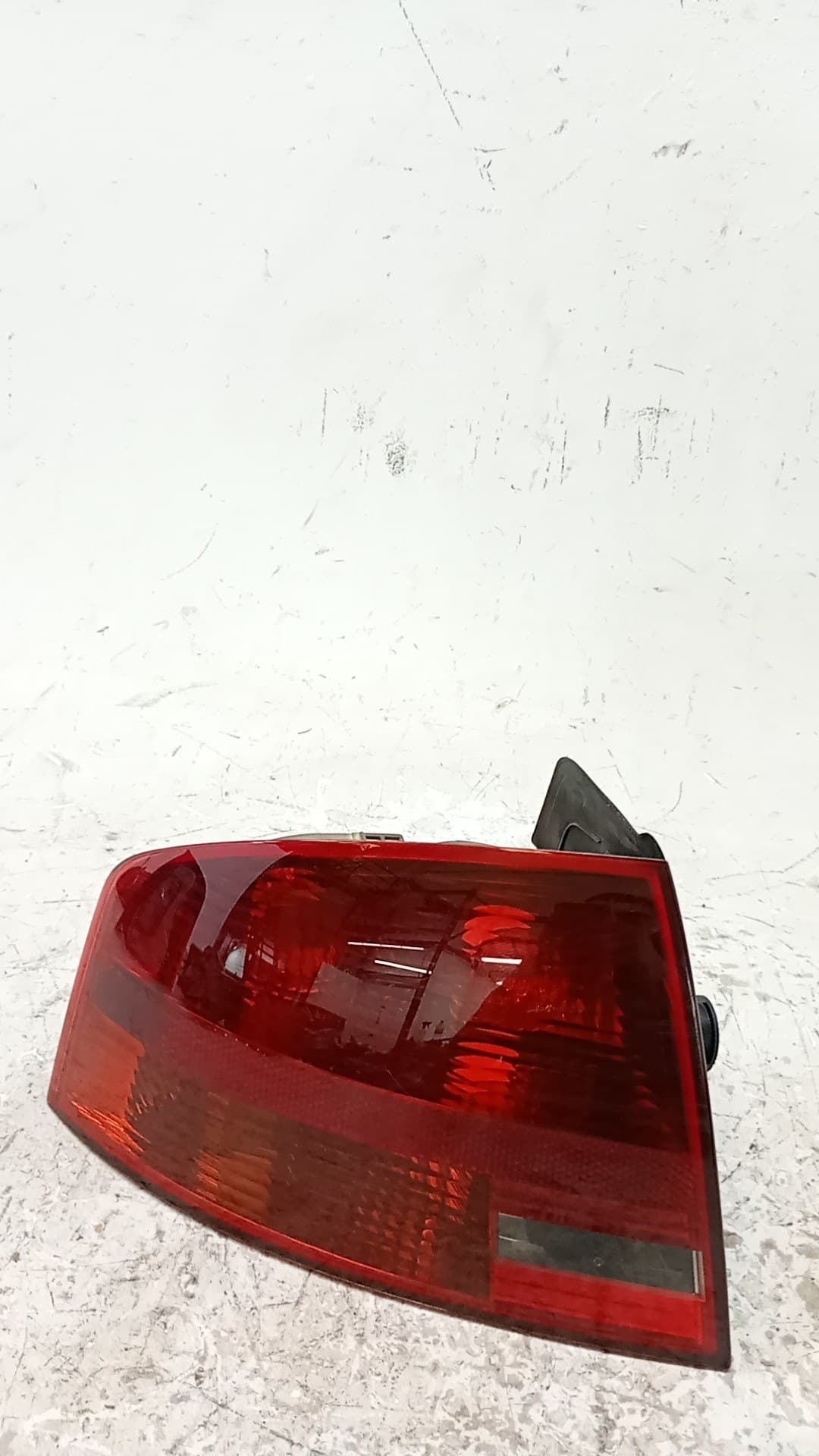 Piloto trasero izquierdo AUDI A4 AVANT (8E)
