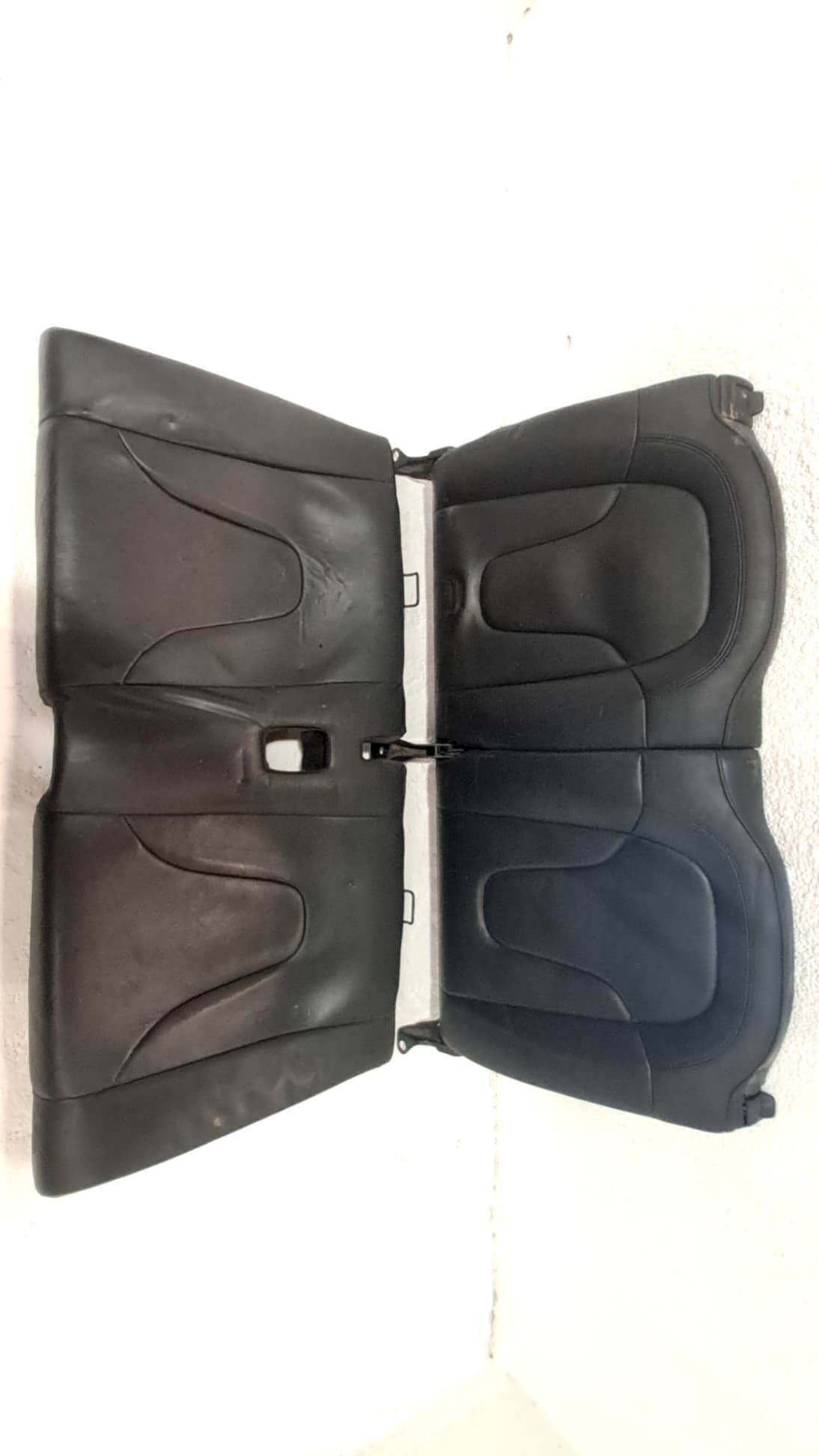 Cerradura asientos traseros AUDI TT (8J3) 3