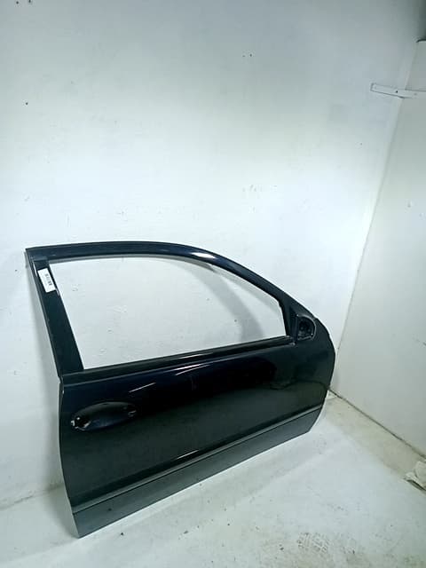 Puerta delantera derecha MERCEDES-BENZ CLASE CLC (CL203) CLC 4
