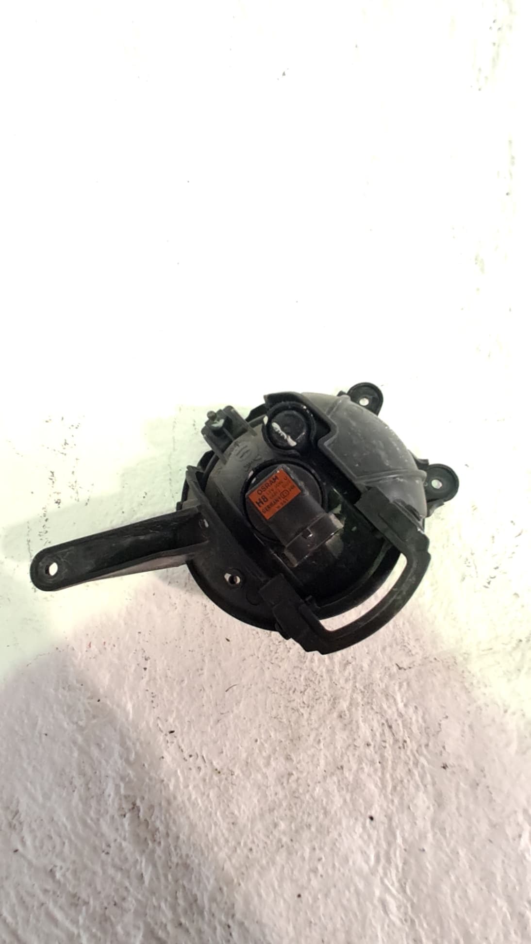 Faro antiniebla izquierdo CHEVROLET CRUZE (J300) 2