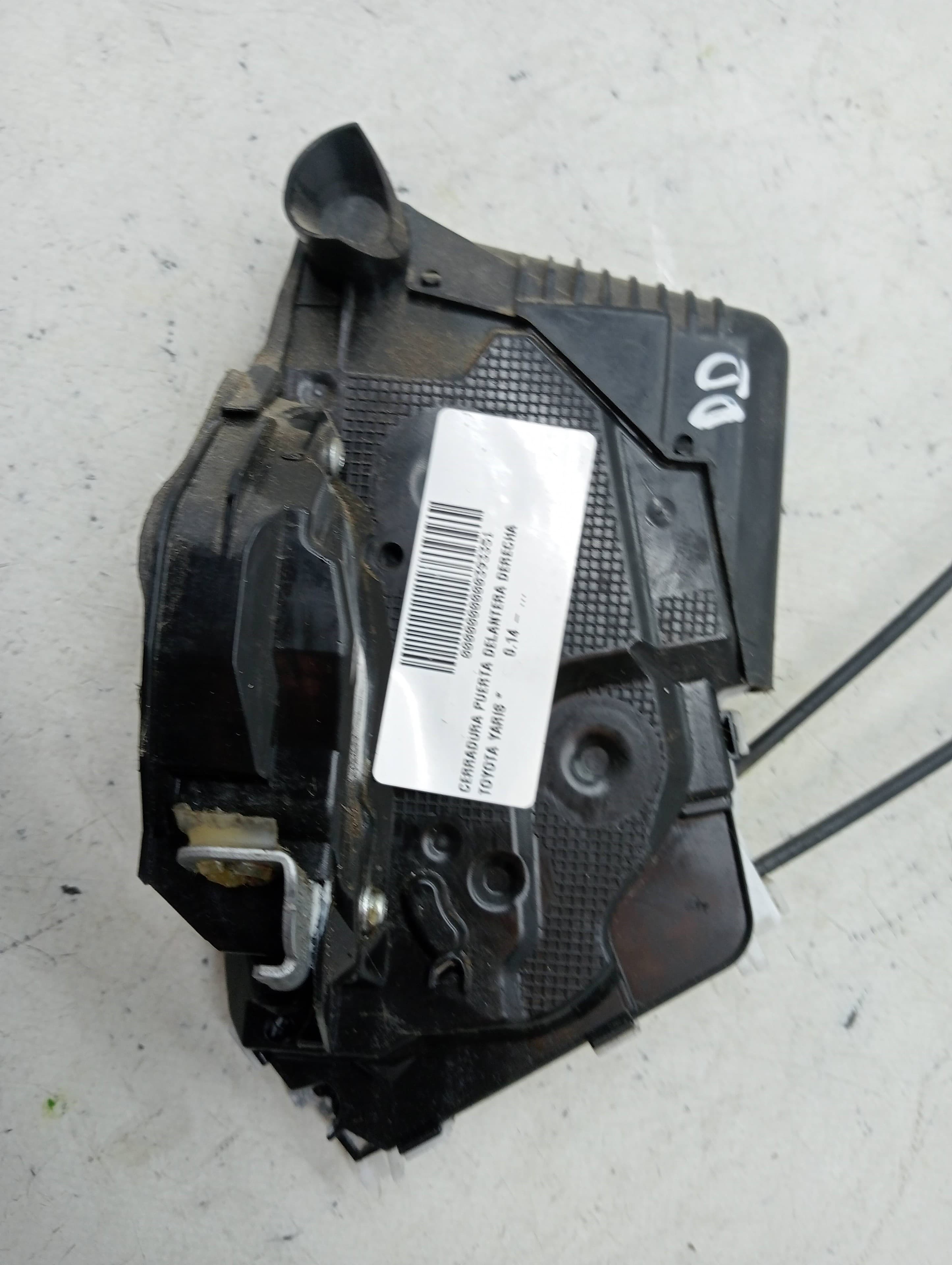 Cerradura puerta delantera derecha TOYOTA YARIS 4