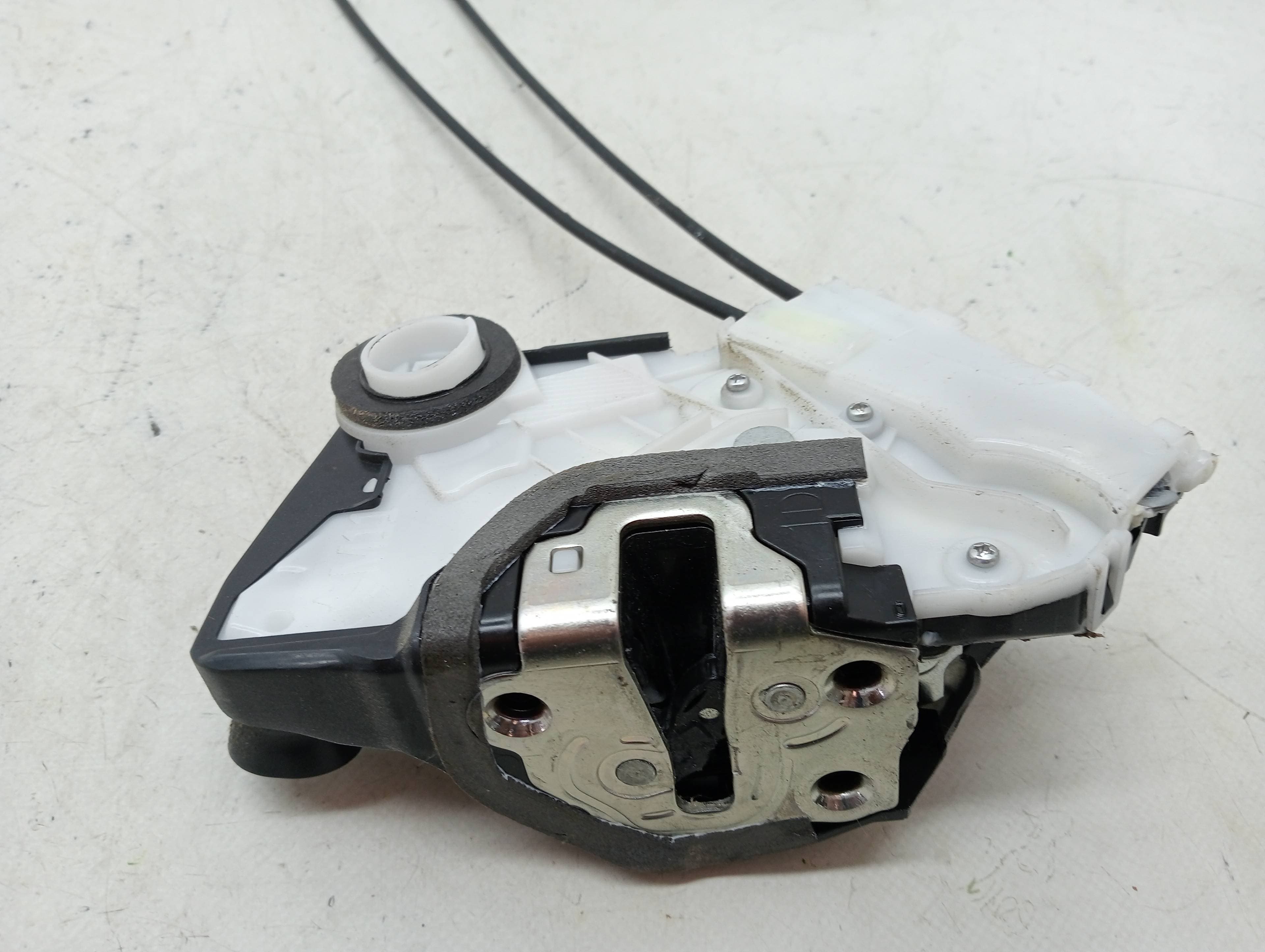 Cerradura puerta delantera izquierda TOYOTA YARIS 3