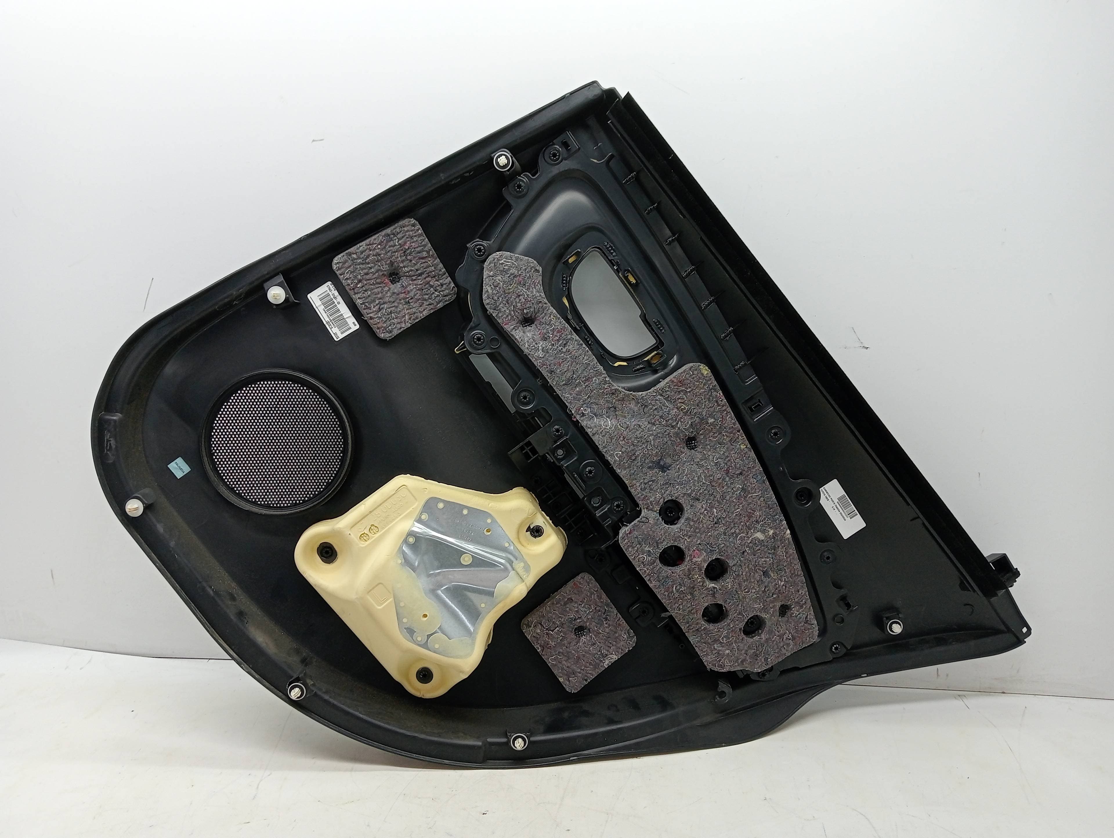 Recambio TOYOTA YARIS ref. 676400DL40C0